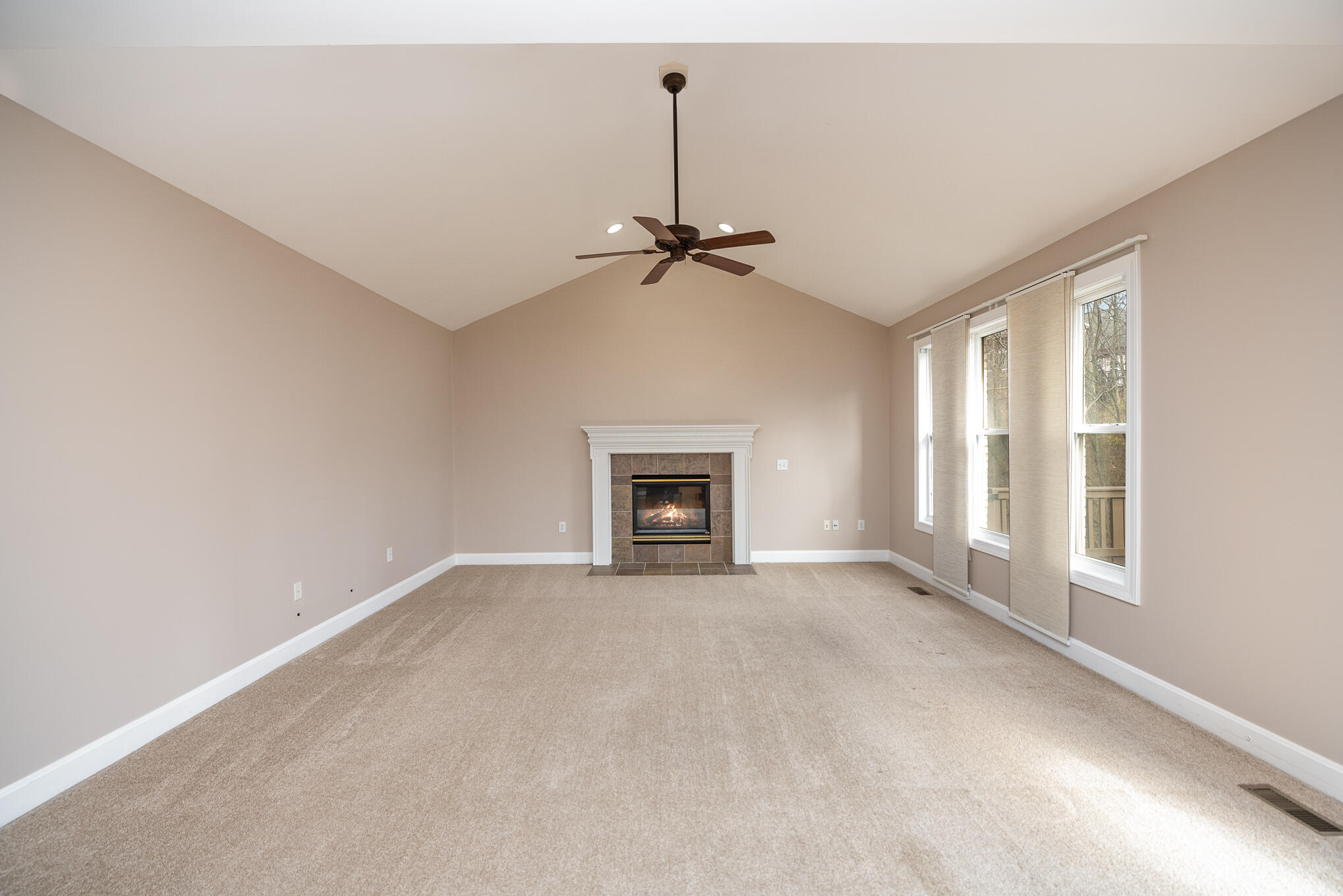 10667 Sunnys Halo Court