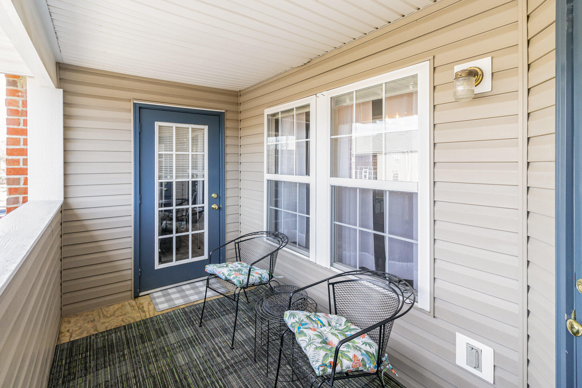 240 Langshire Court, 5