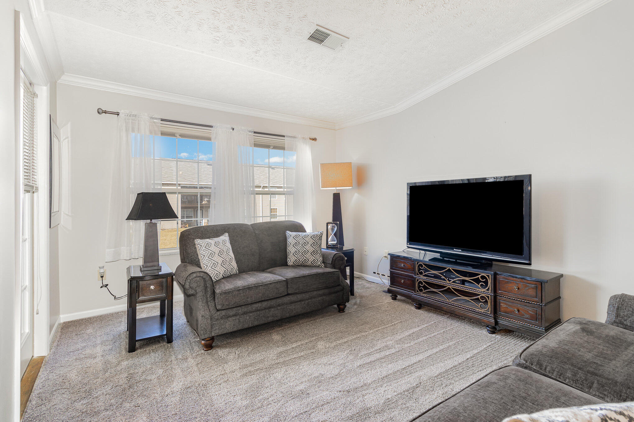 240 Langshire Court, 5