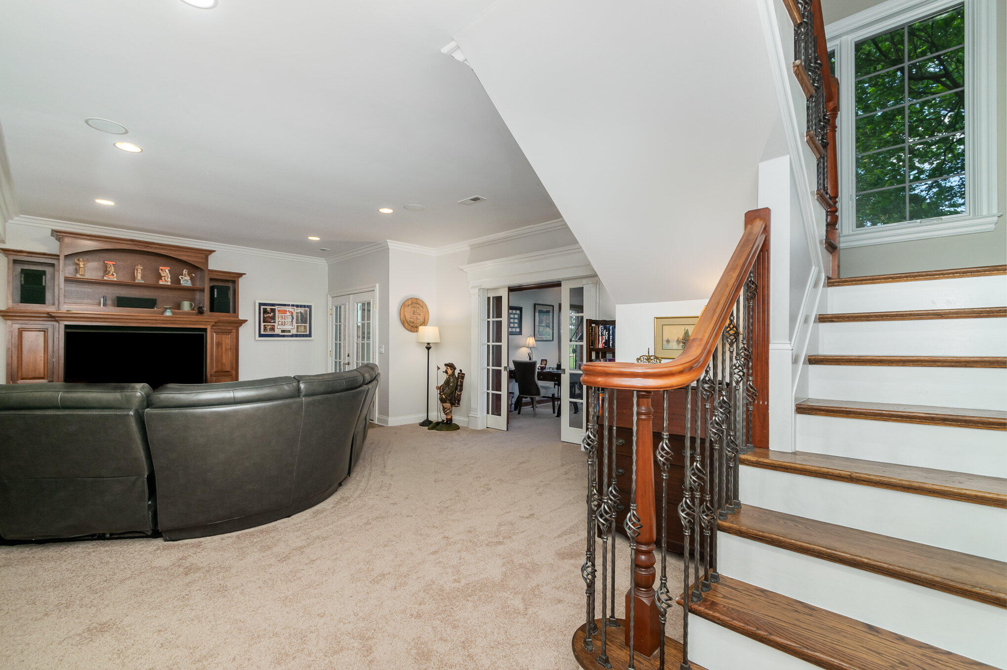 10745 Saint Leger Circle