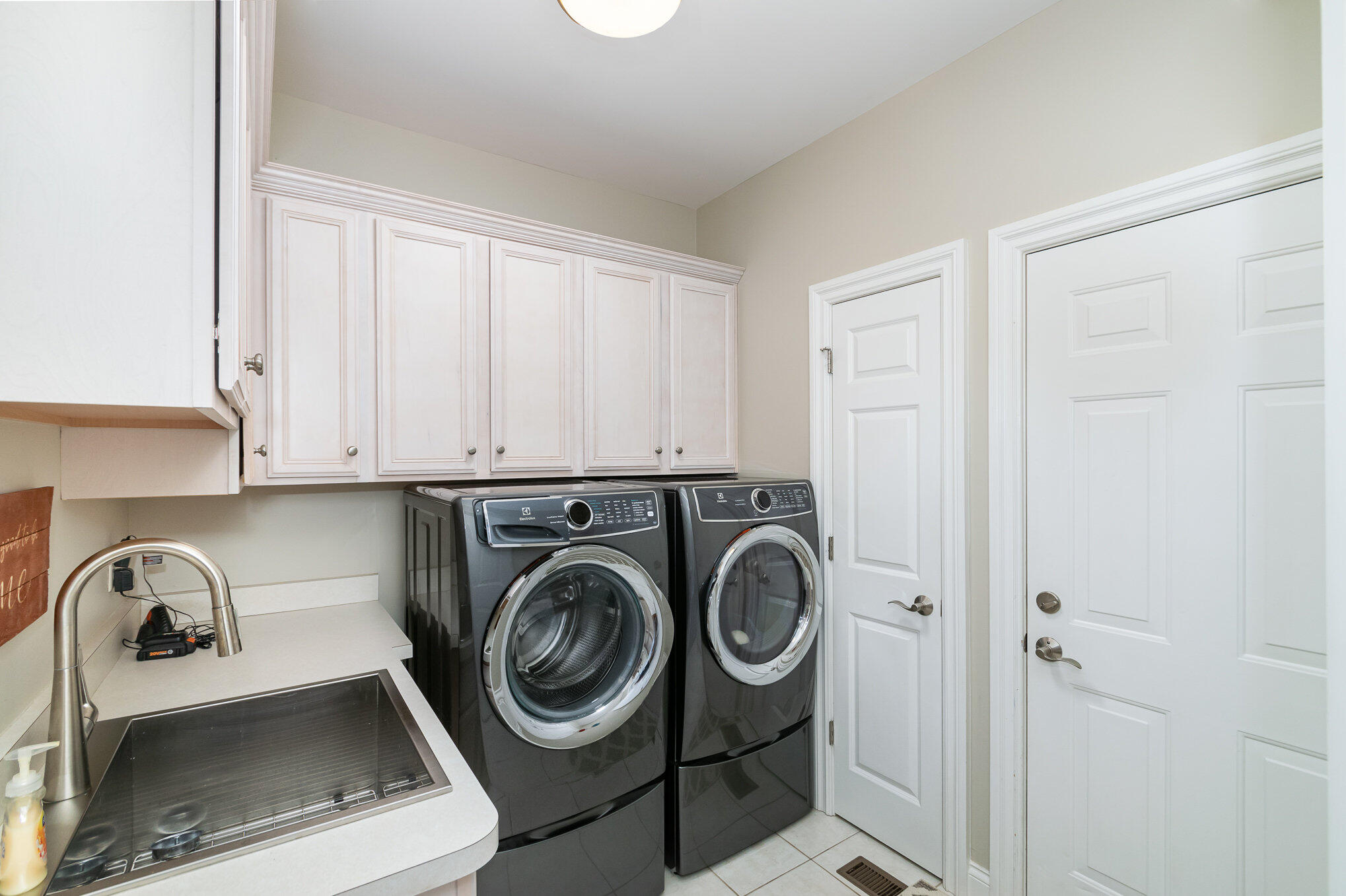 10745 Saint Leger Circle