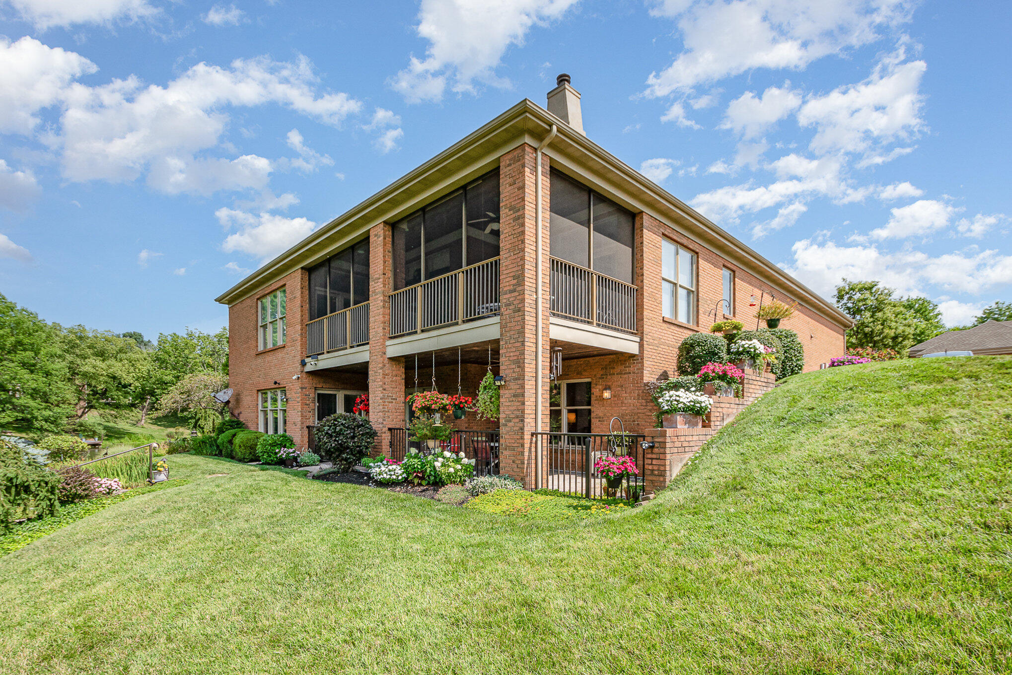 980 Riva Ridge Court