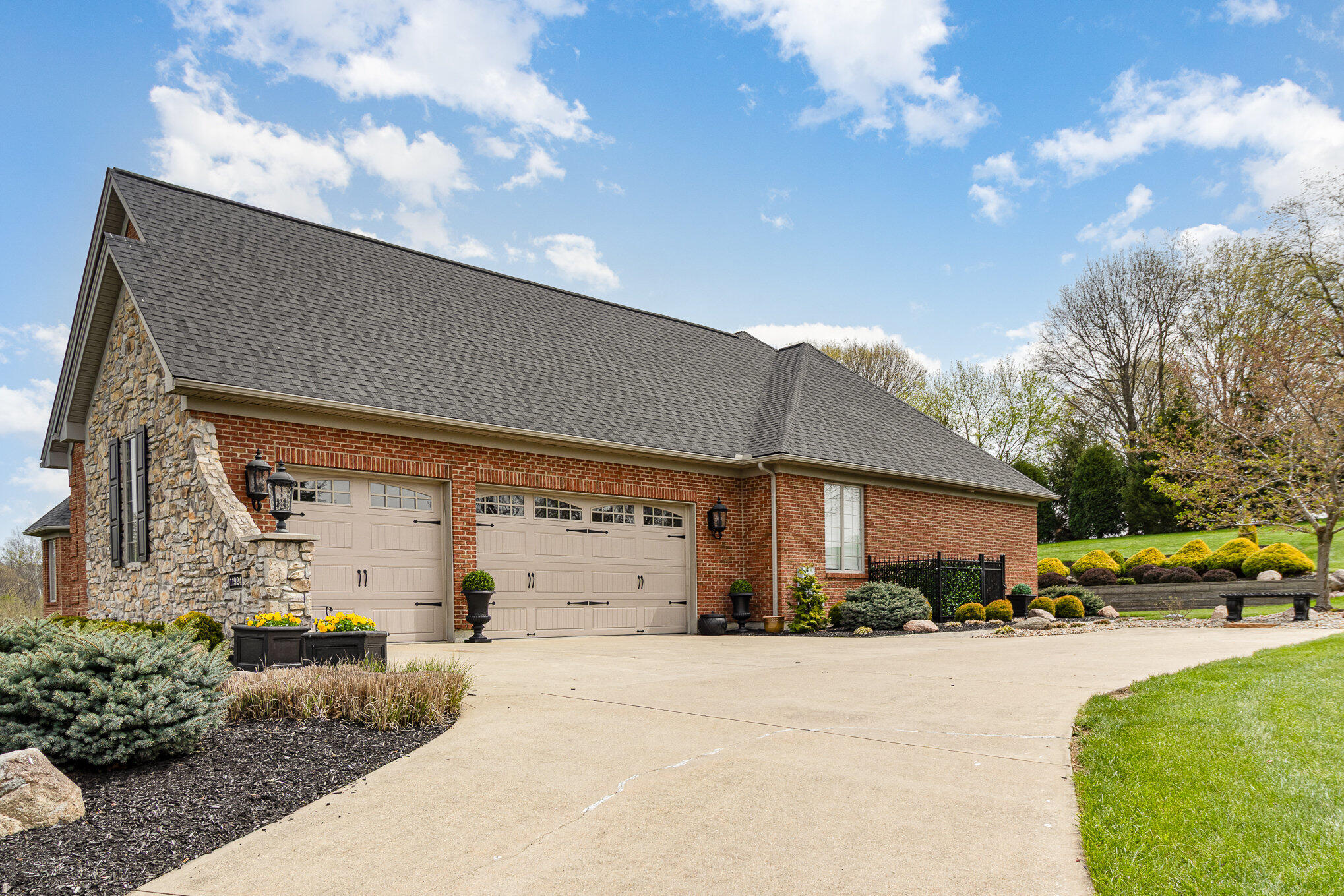 11924 Oxford Hills Drive