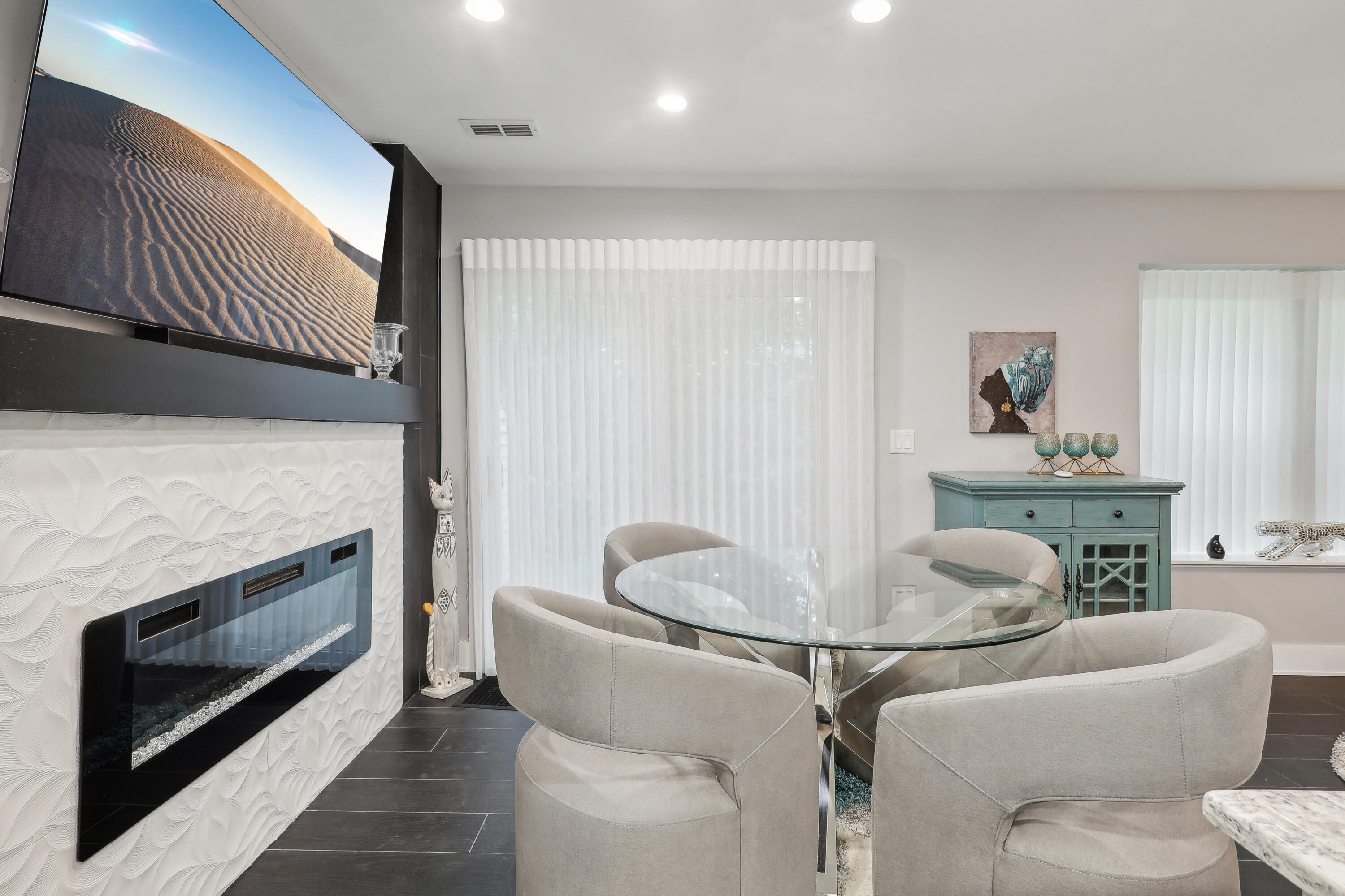 7111 Sweetwater Drive