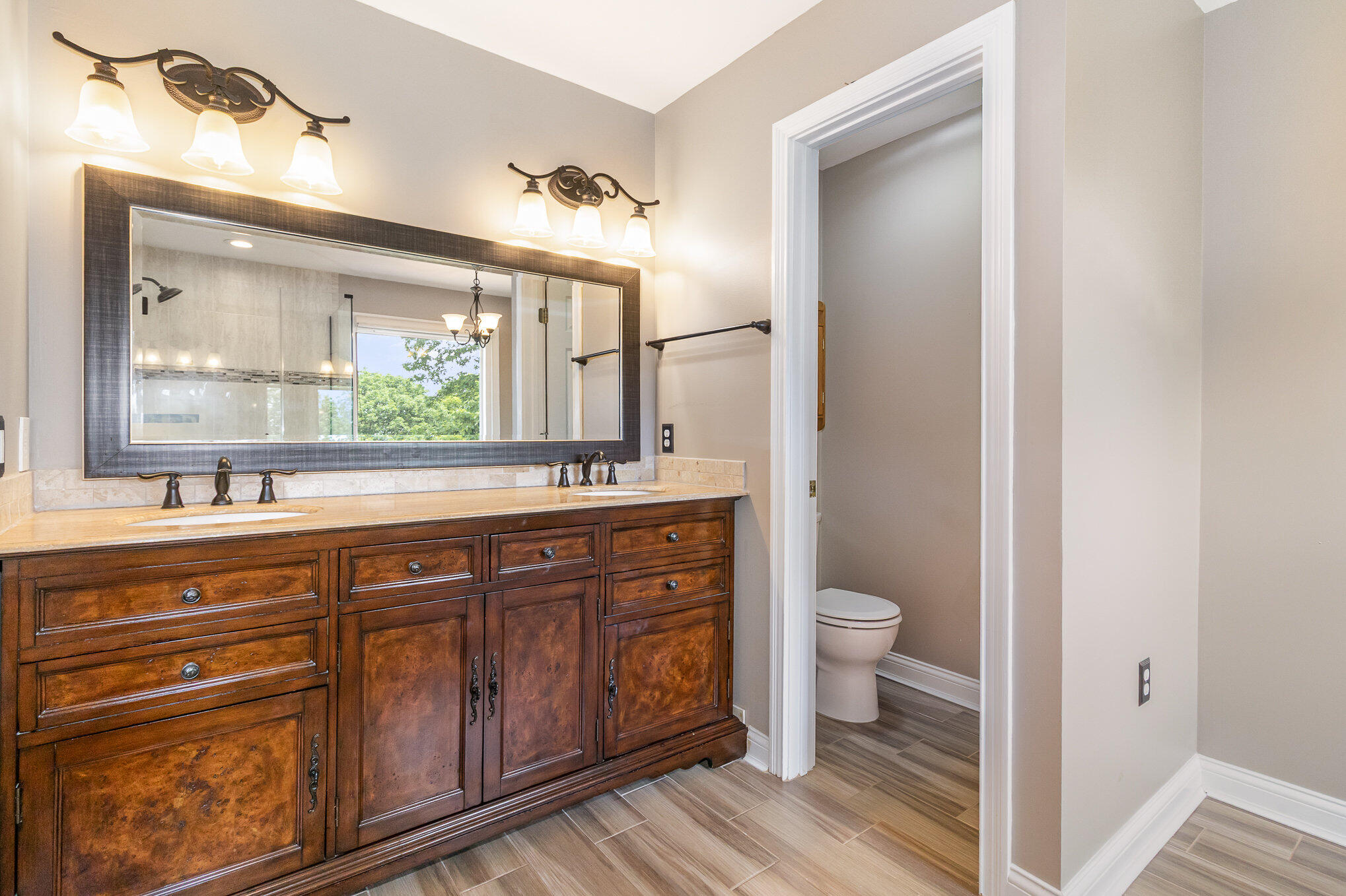 10659 Mountain Laurel Way