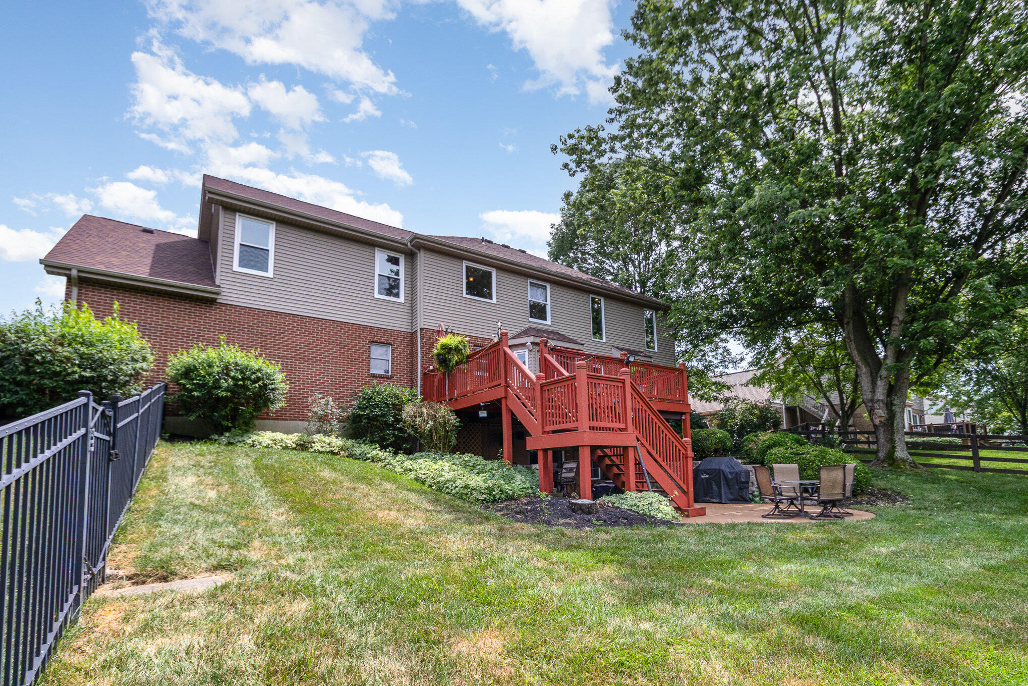 10659 Mountain Laurel Way