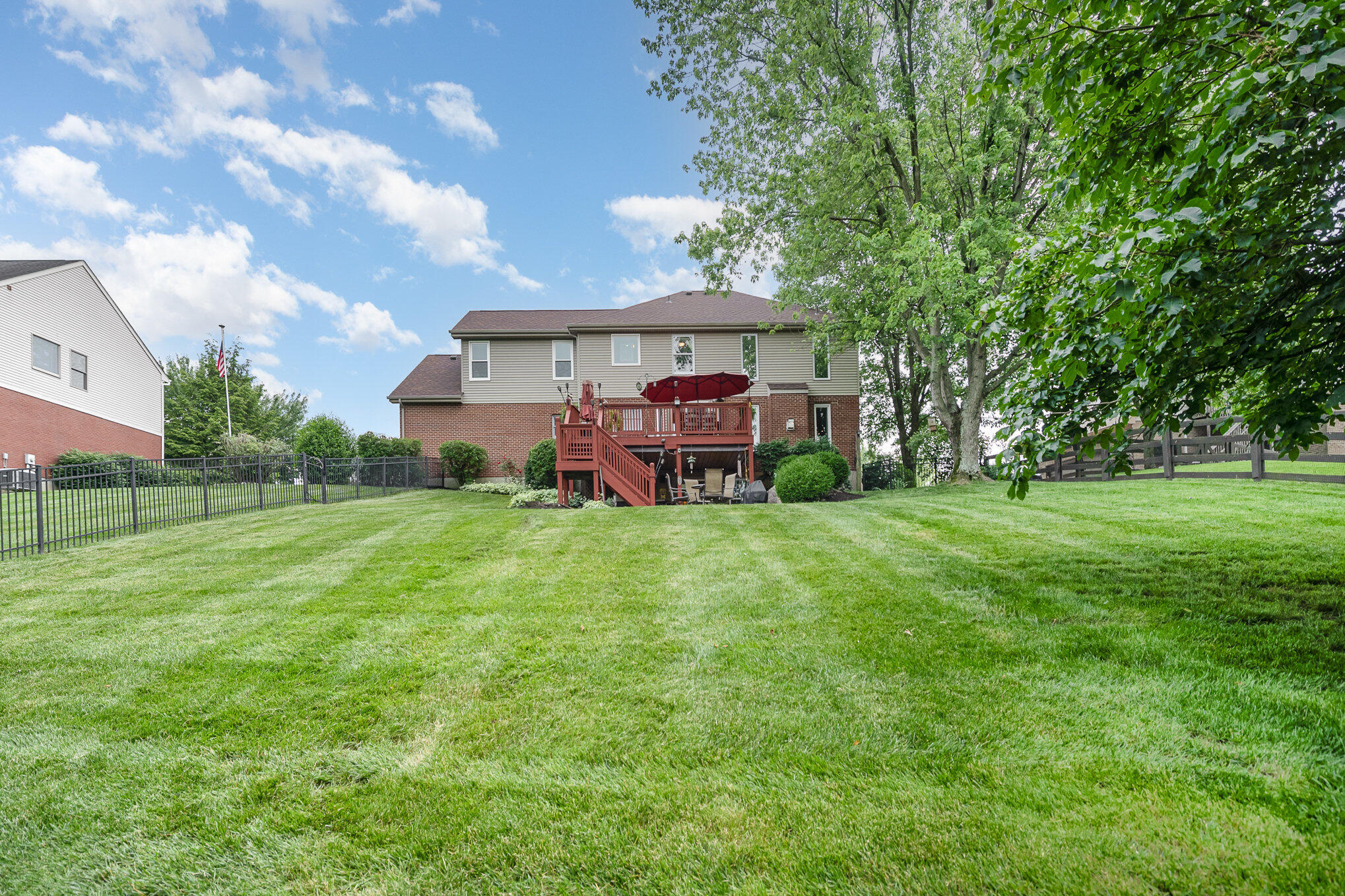 10659 Mountain Laurel Way