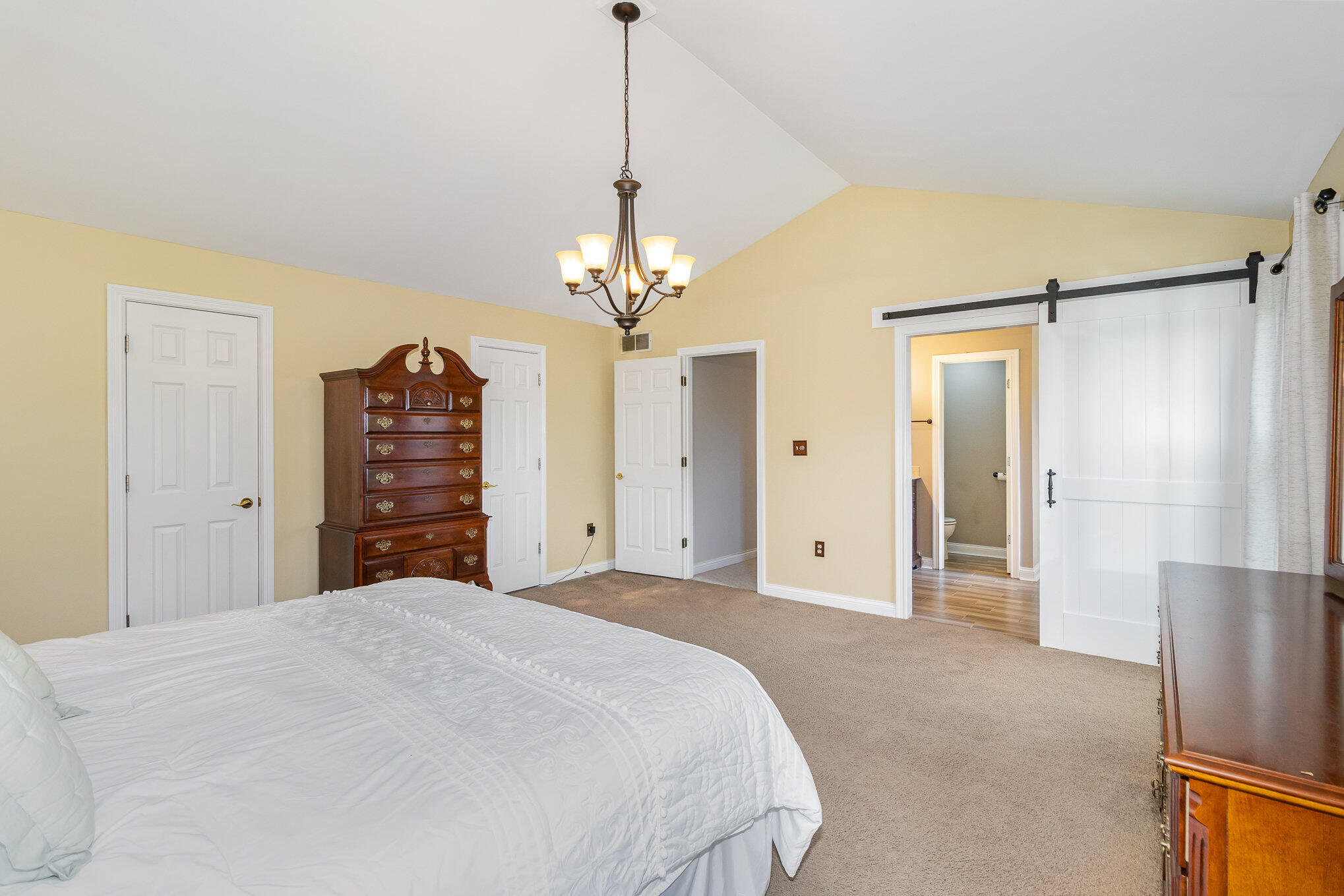 10659 Mountain Laurel Way
