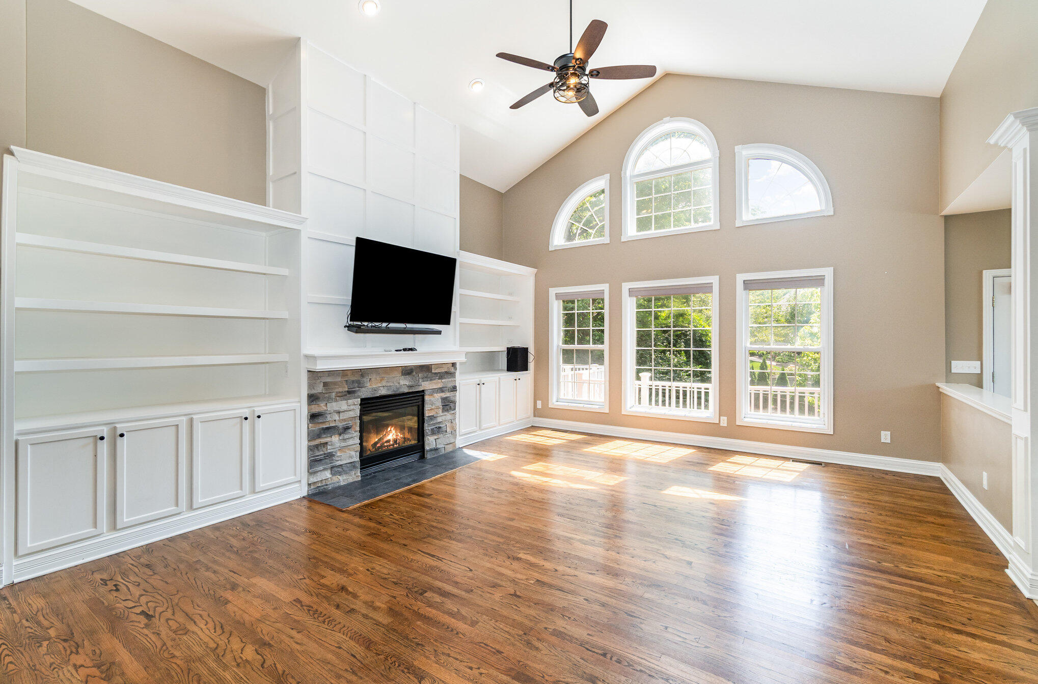 757 Gallant Fox Lane