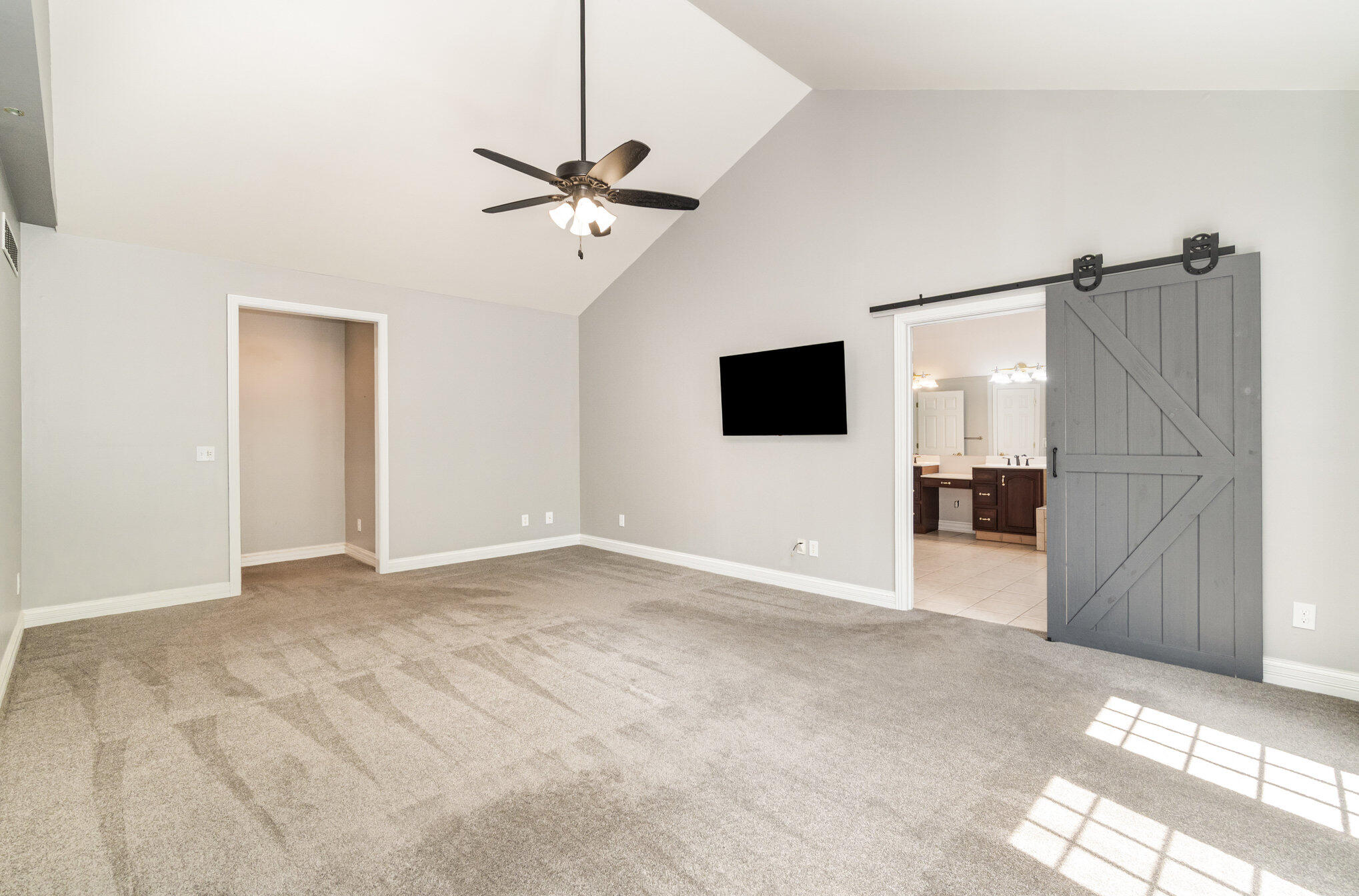 757 Gallant Fox Lane