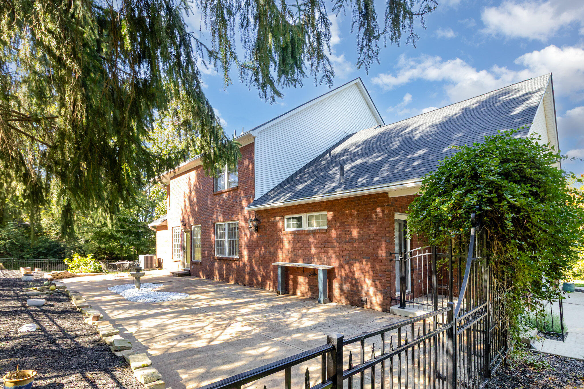 10327 Killarney Drive