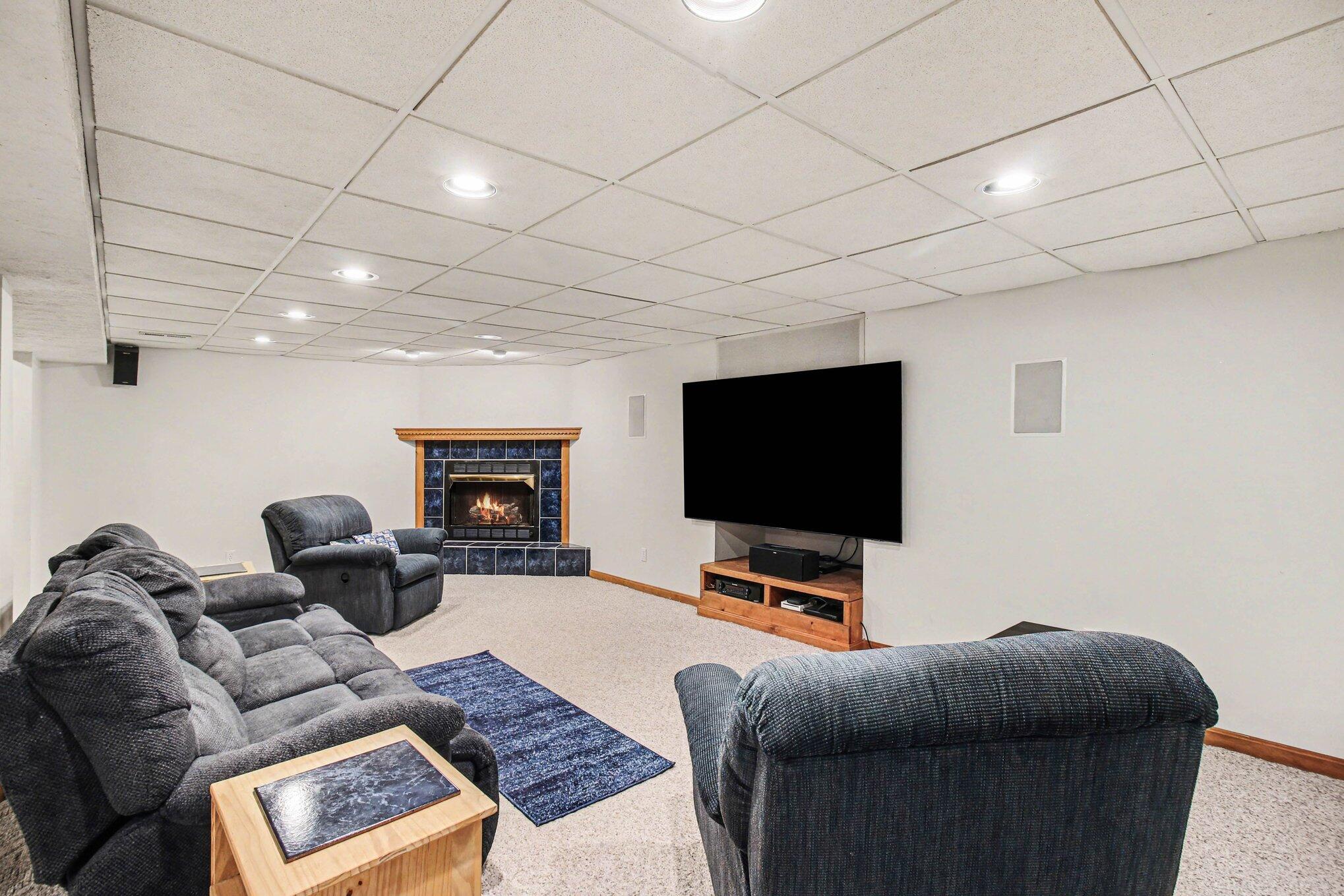 118 Collingwood Court