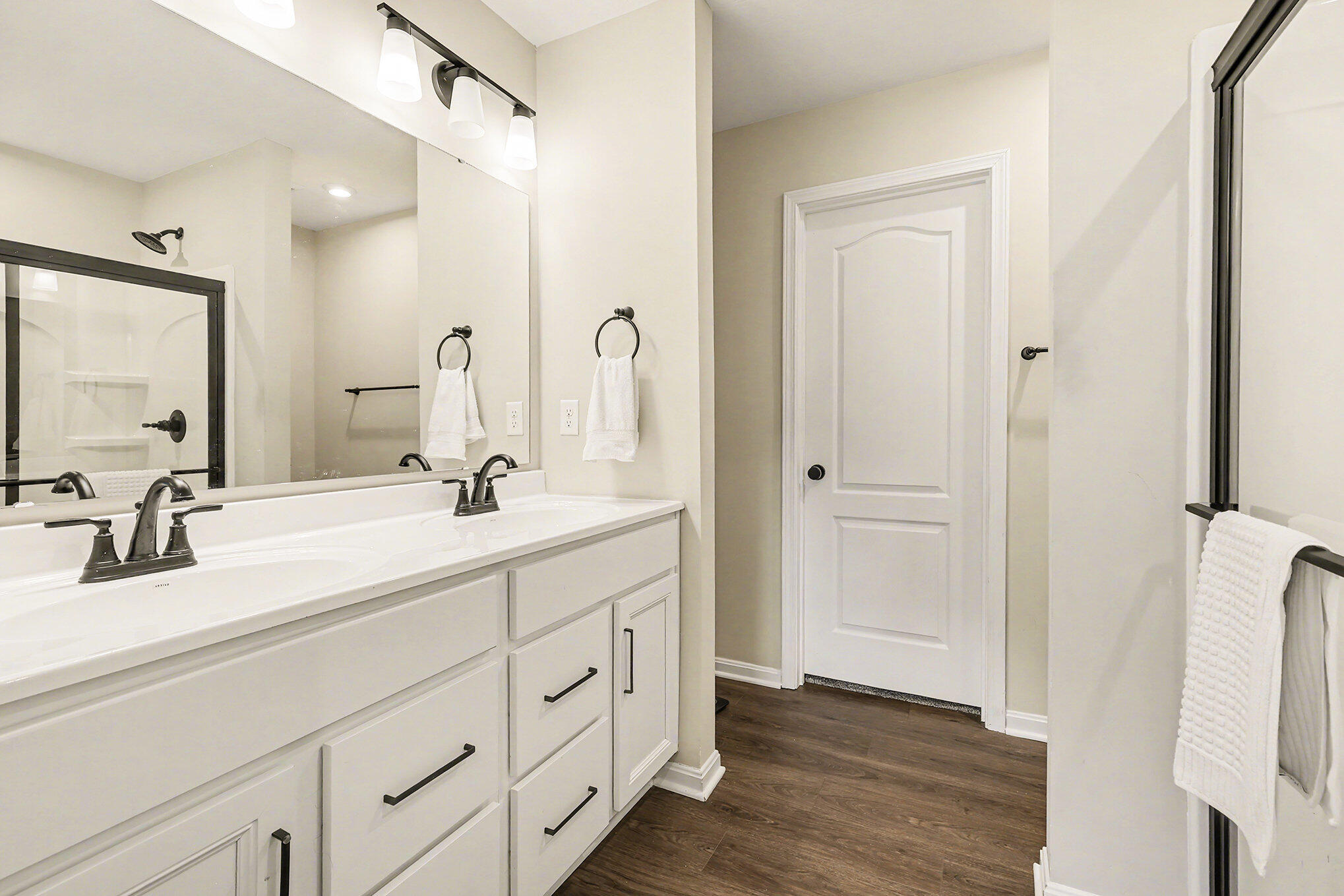 6813 Green Isle Lane