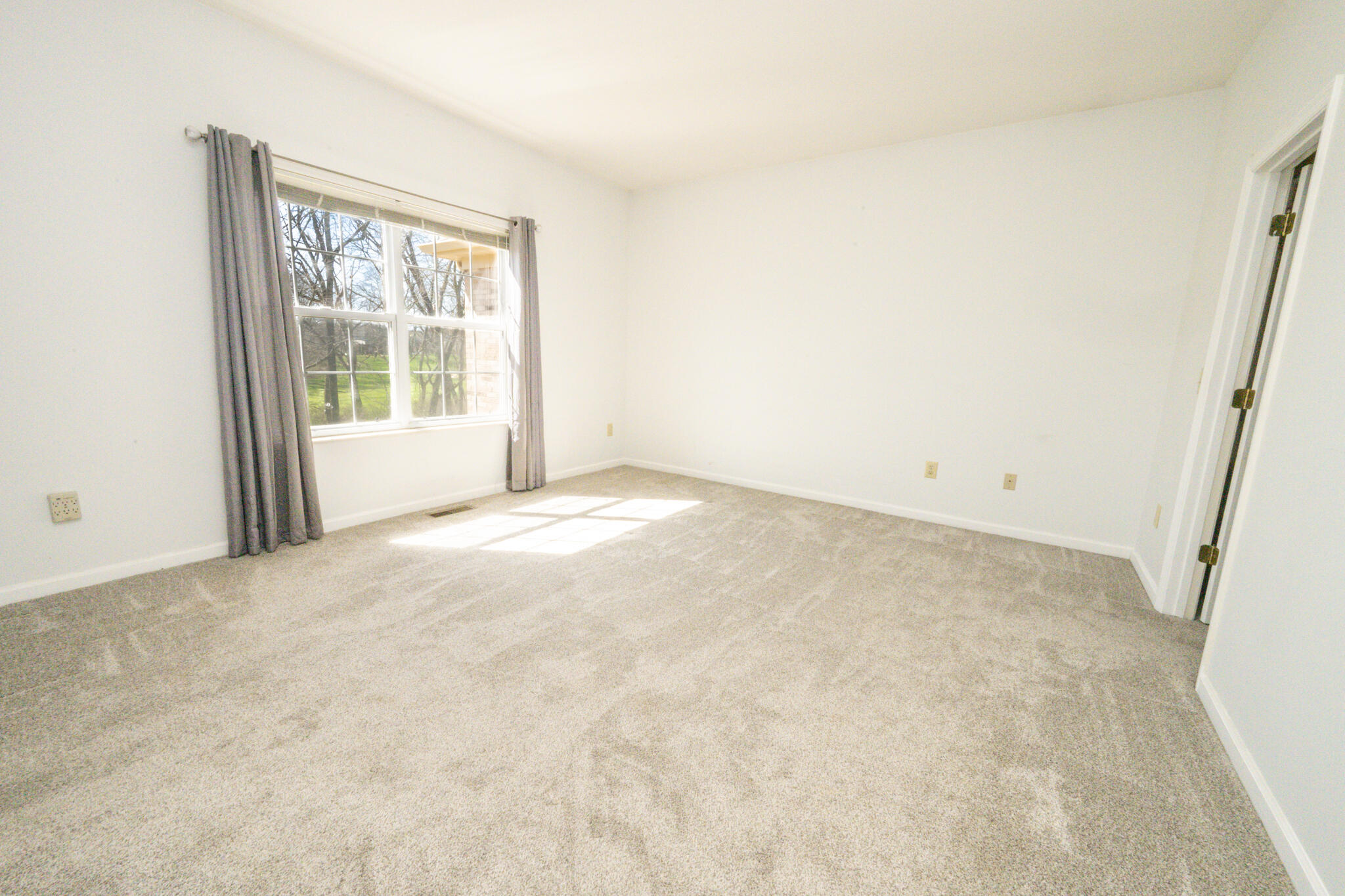 10759 Crown Pointe Drive