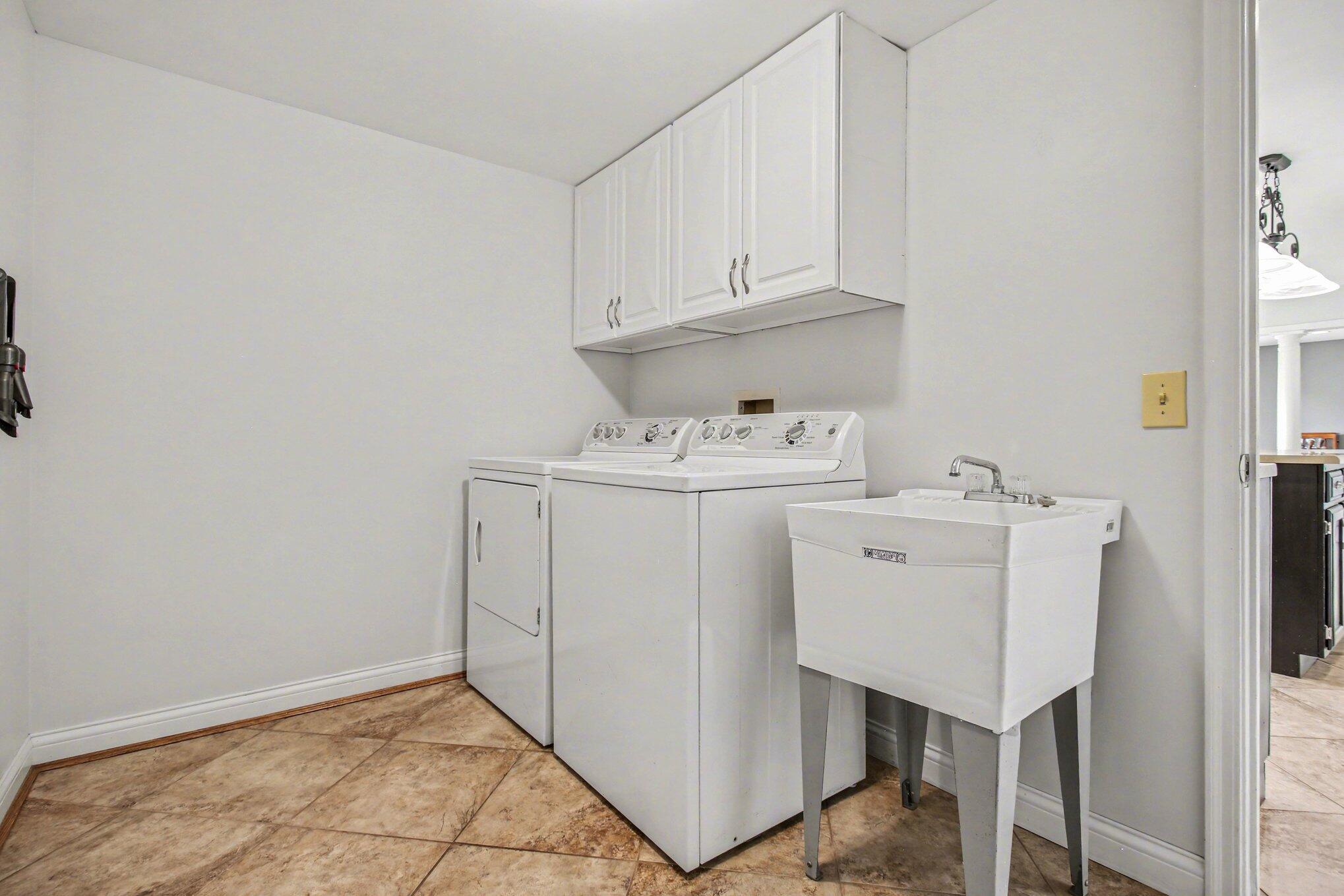 10208 Ash Creek Drive