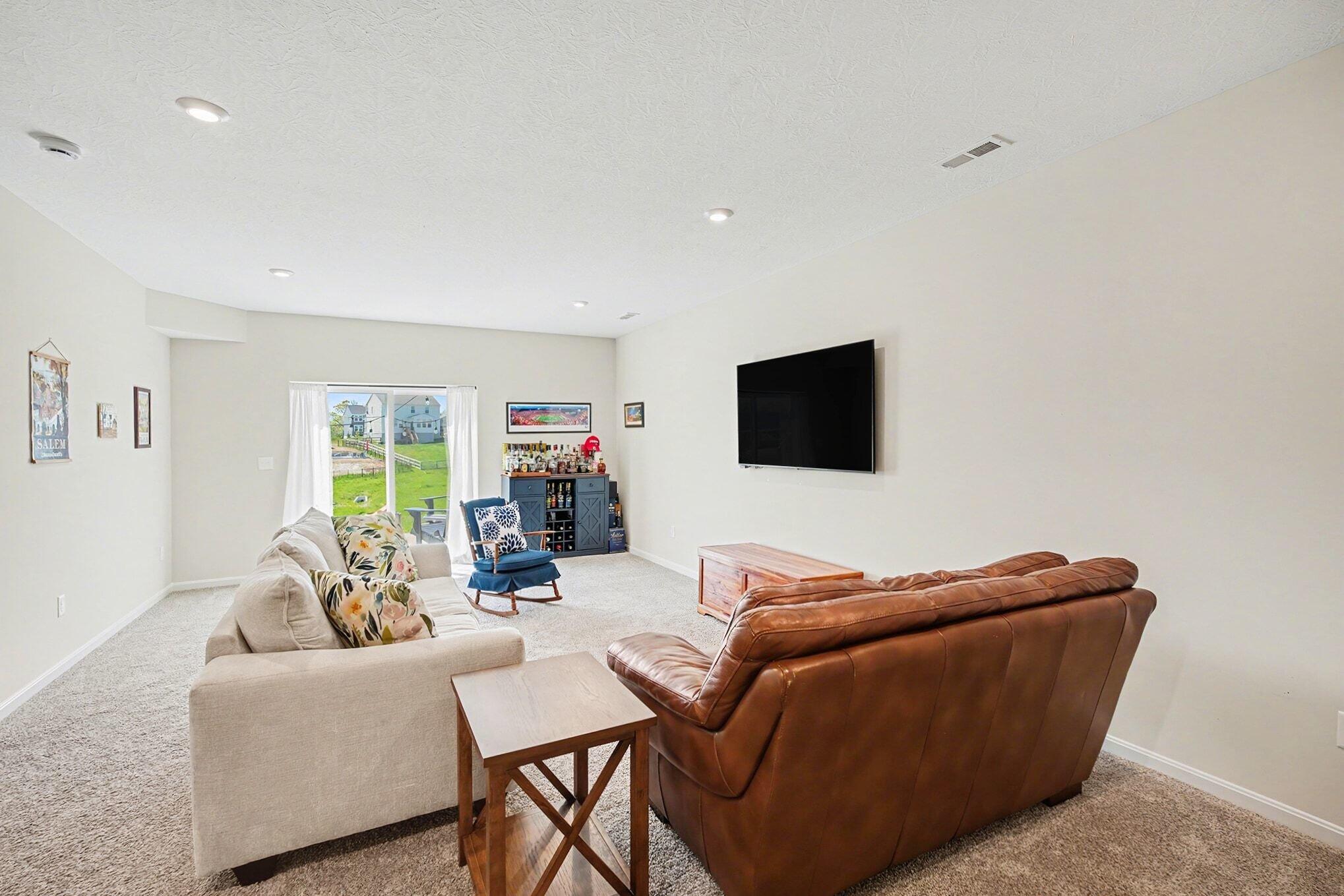 387 Champagne Lane