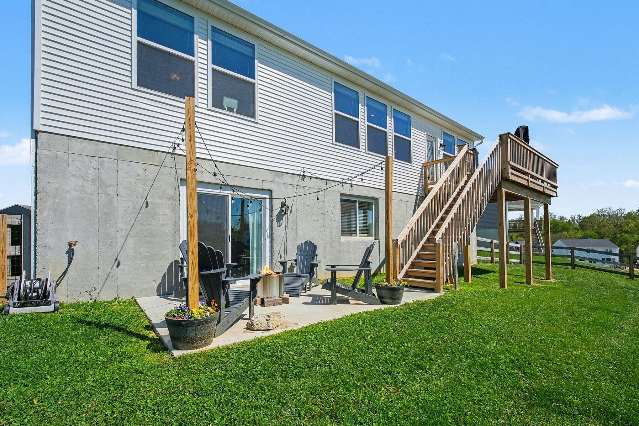 387 Champagne Lane