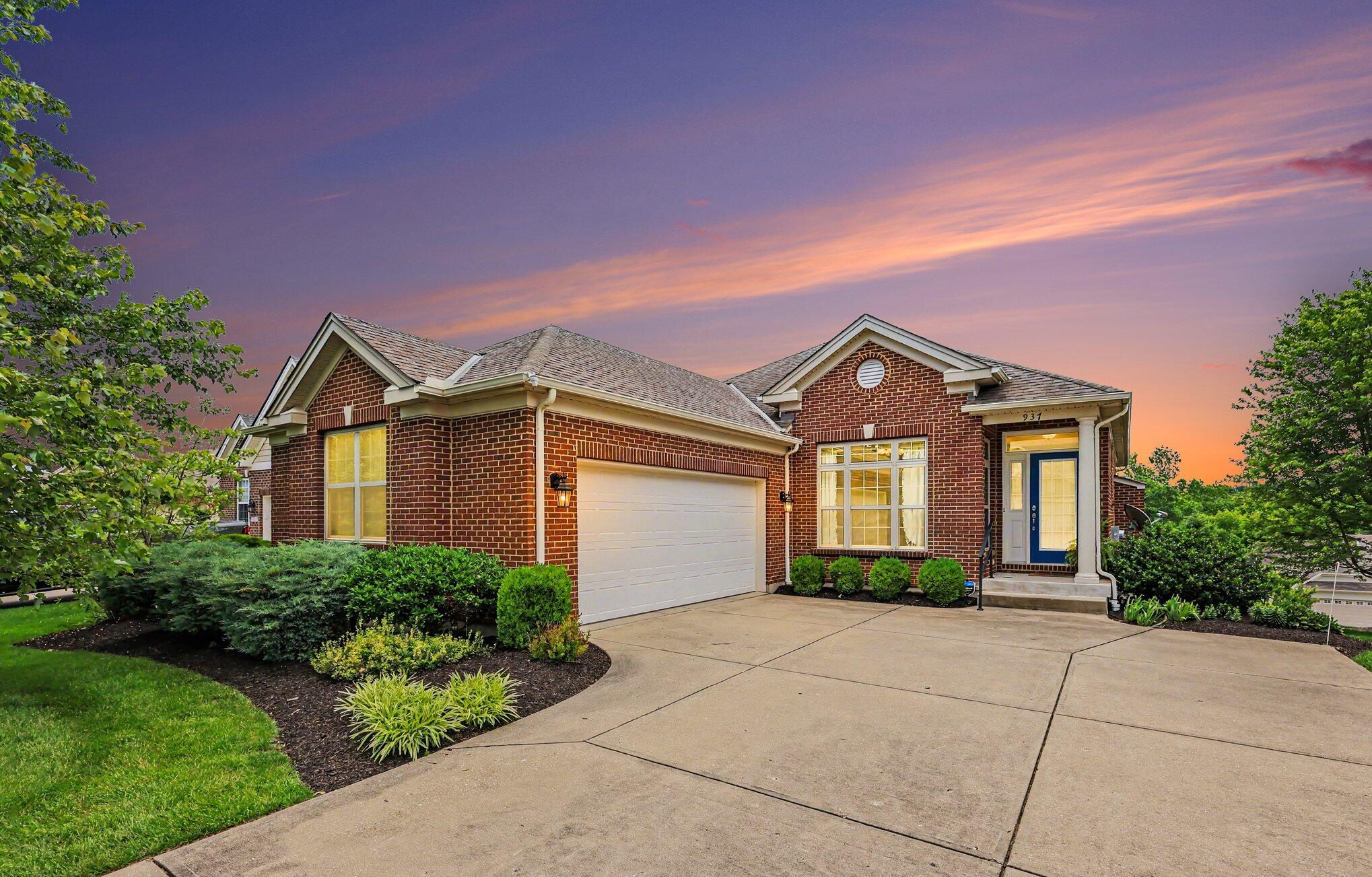 937 Hawkshead Lane