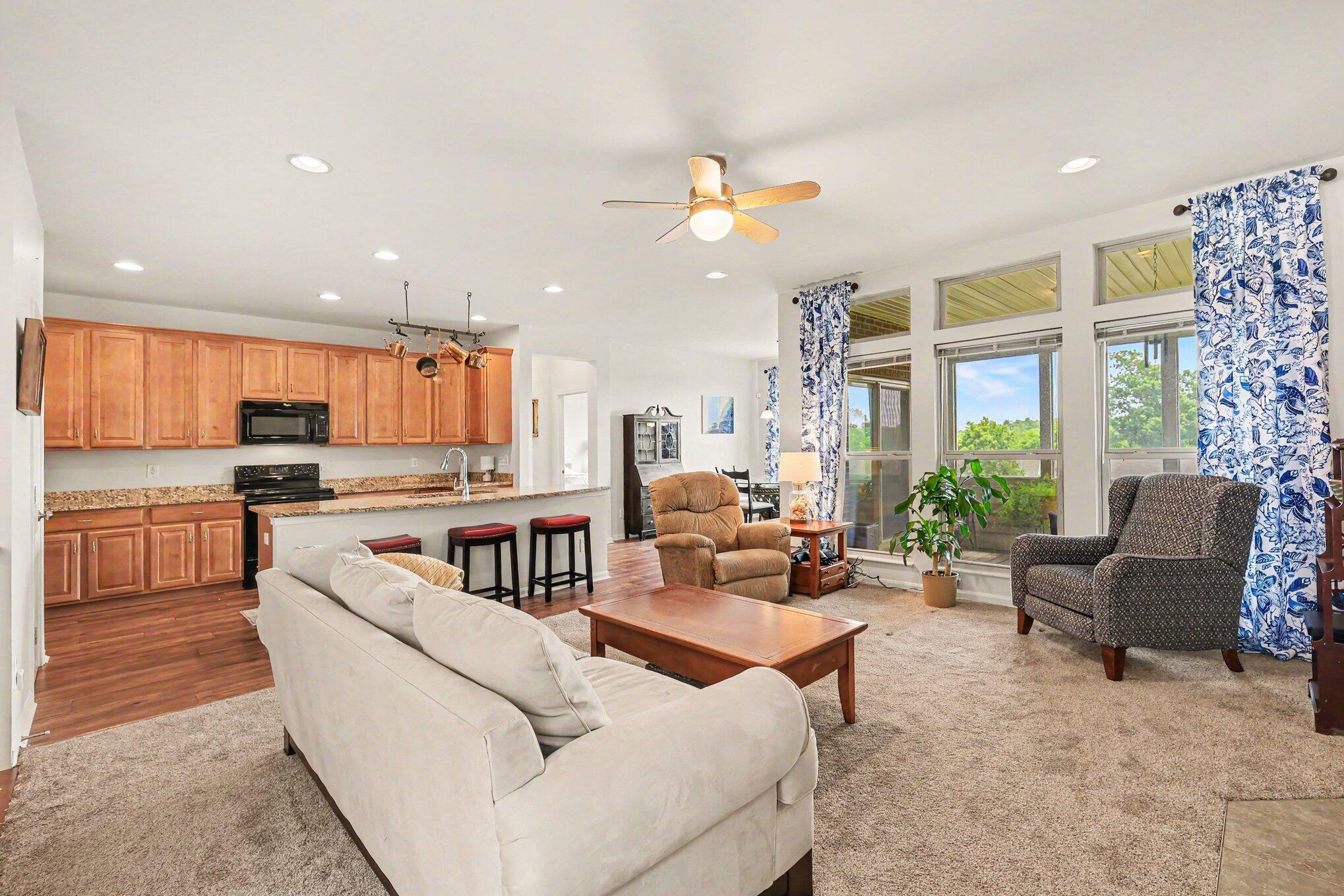 937 Hawkshead Lane