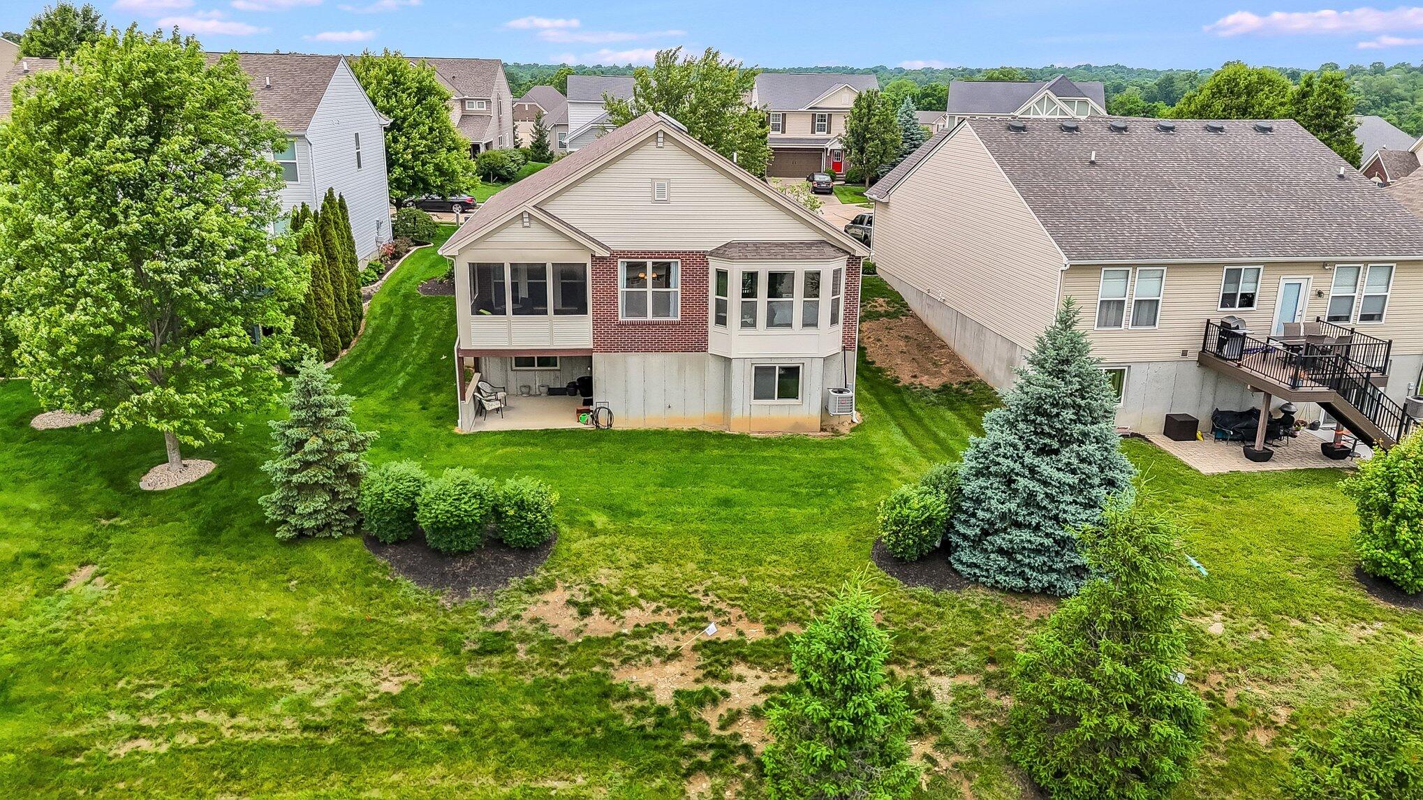 937 Hawkshead Lane