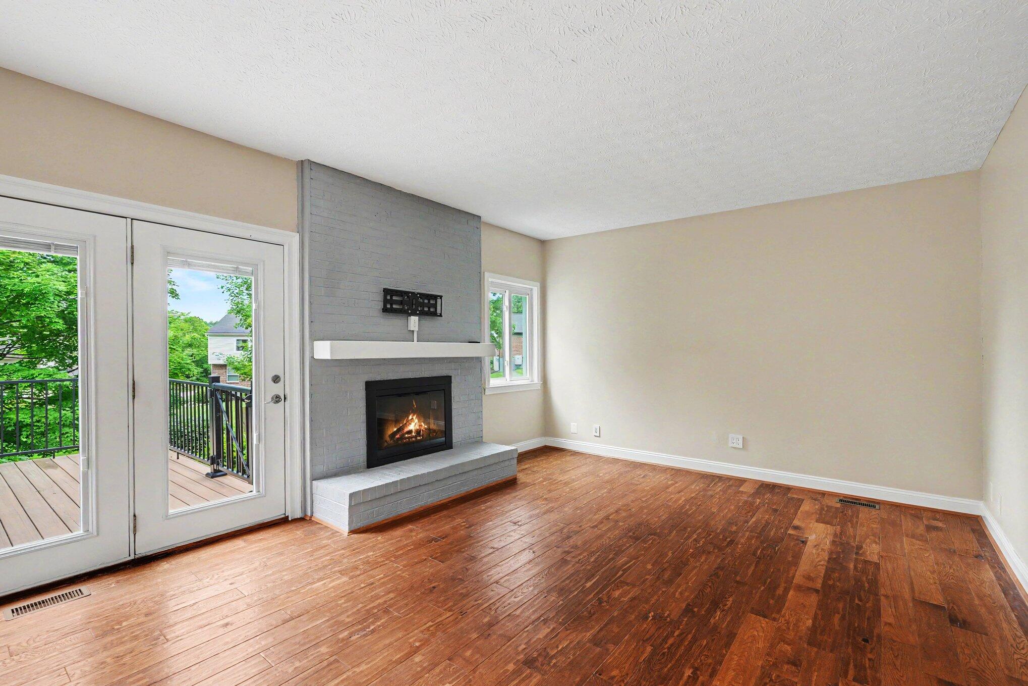 2726 Claiborne Court
