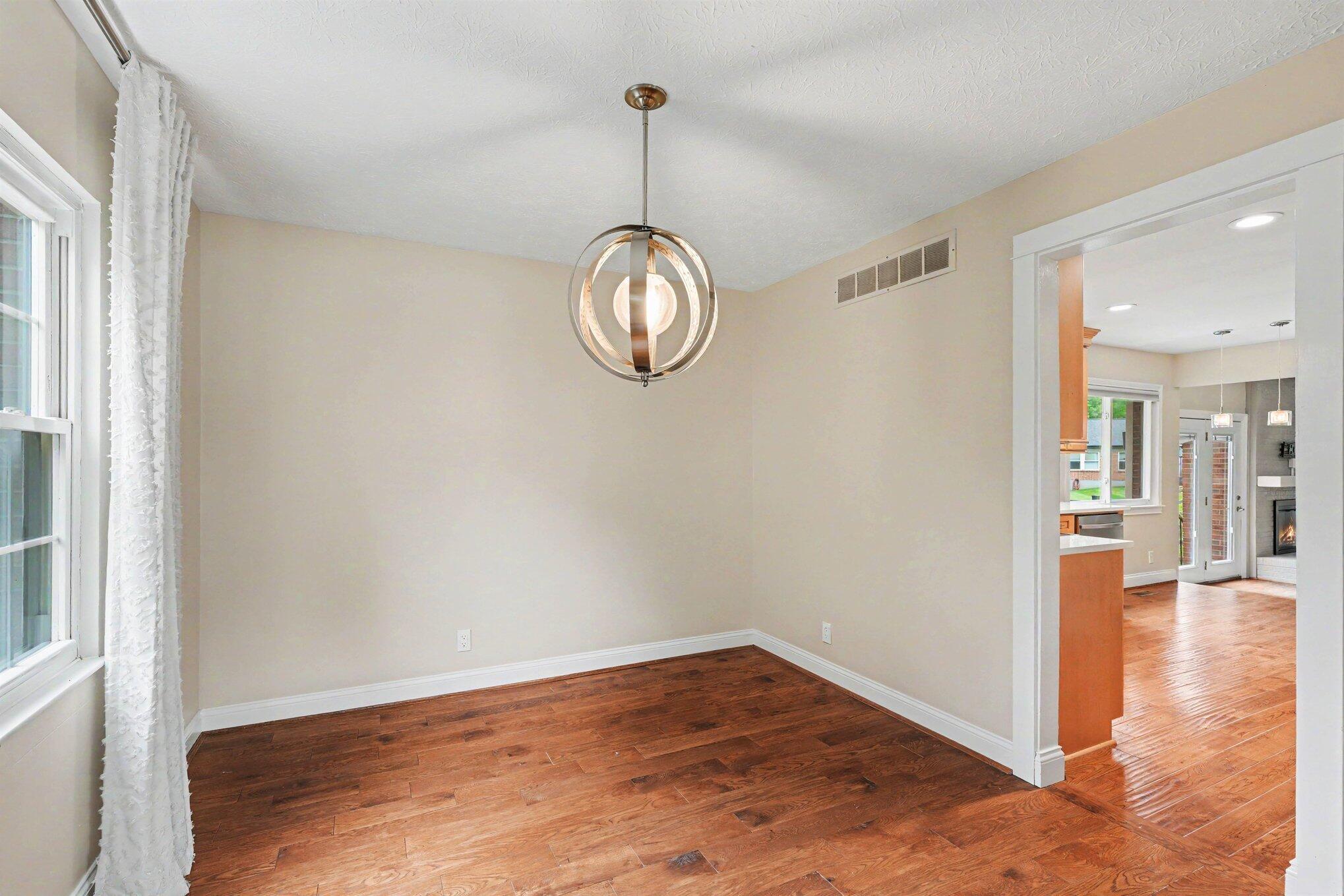 2726 Claiborne Court