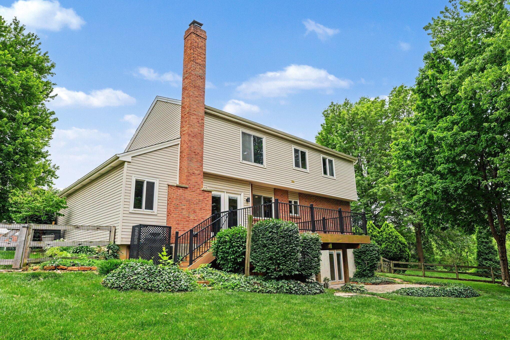 2726 Claiborne Court