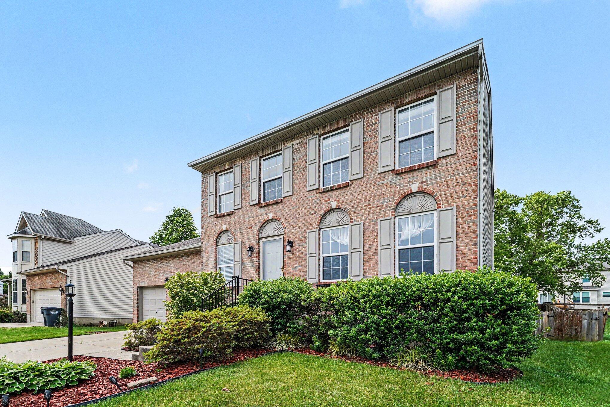 1023 Meadowbrook Court