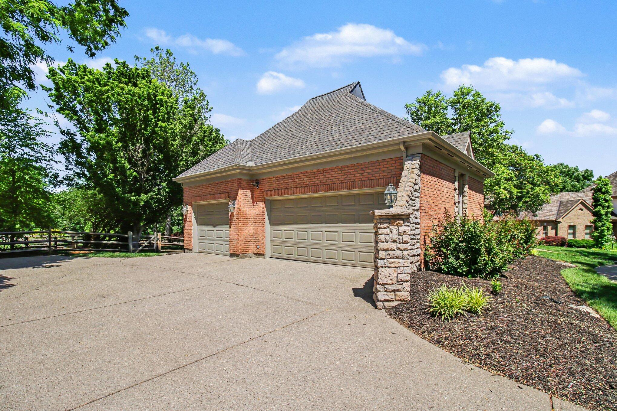 842 Bay Colt Lane