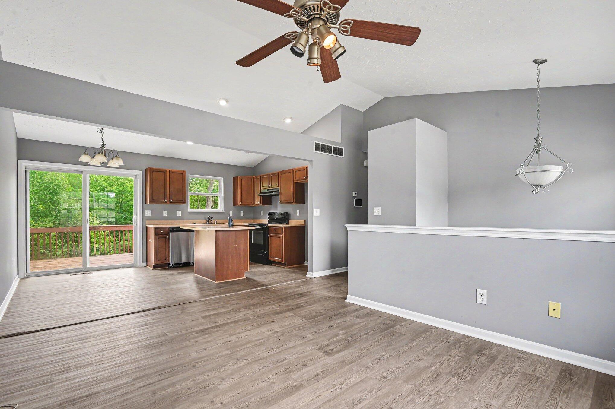 1616 Raintree Court