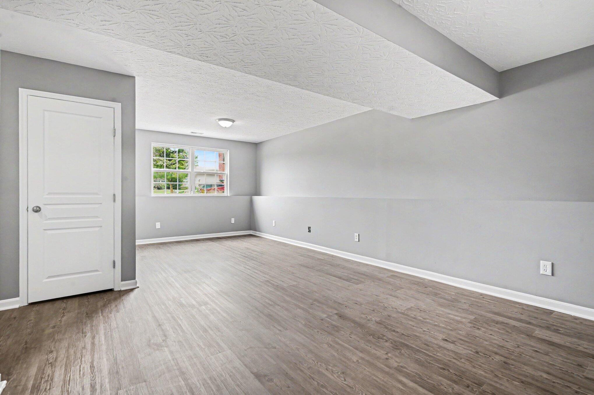 1616 Raintree Court