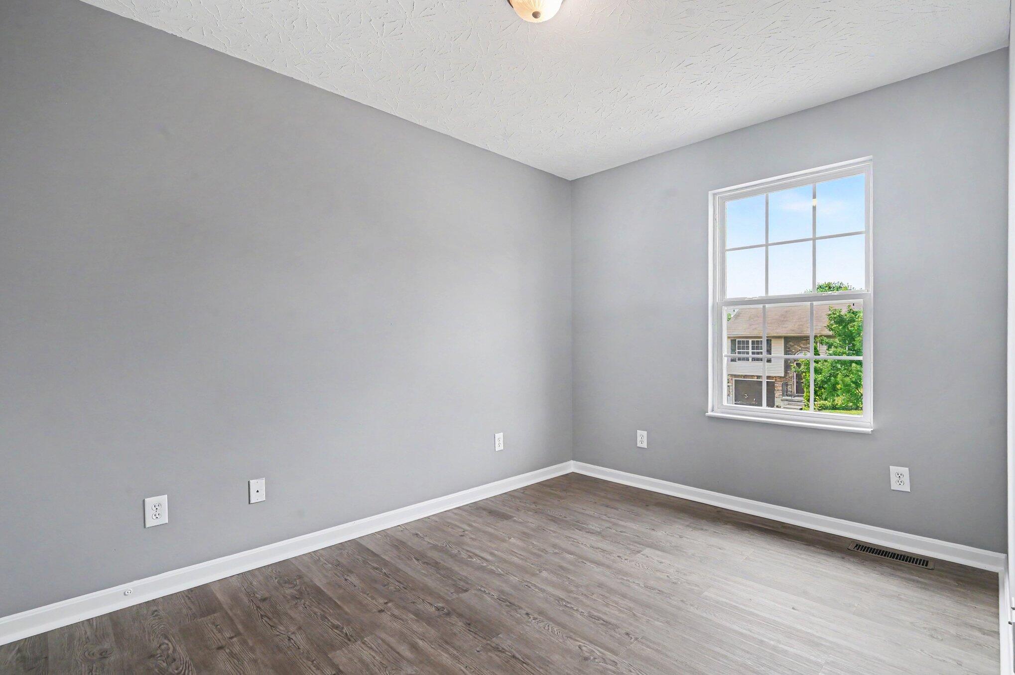 1616 Raintree Court