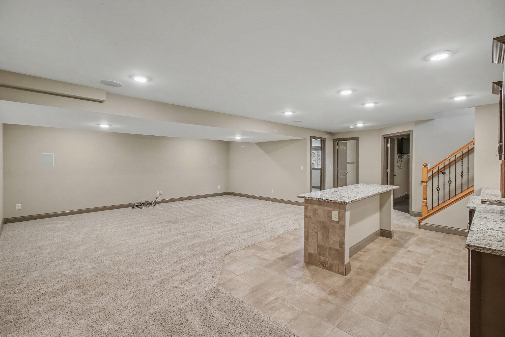 846 Man O War Boulevard