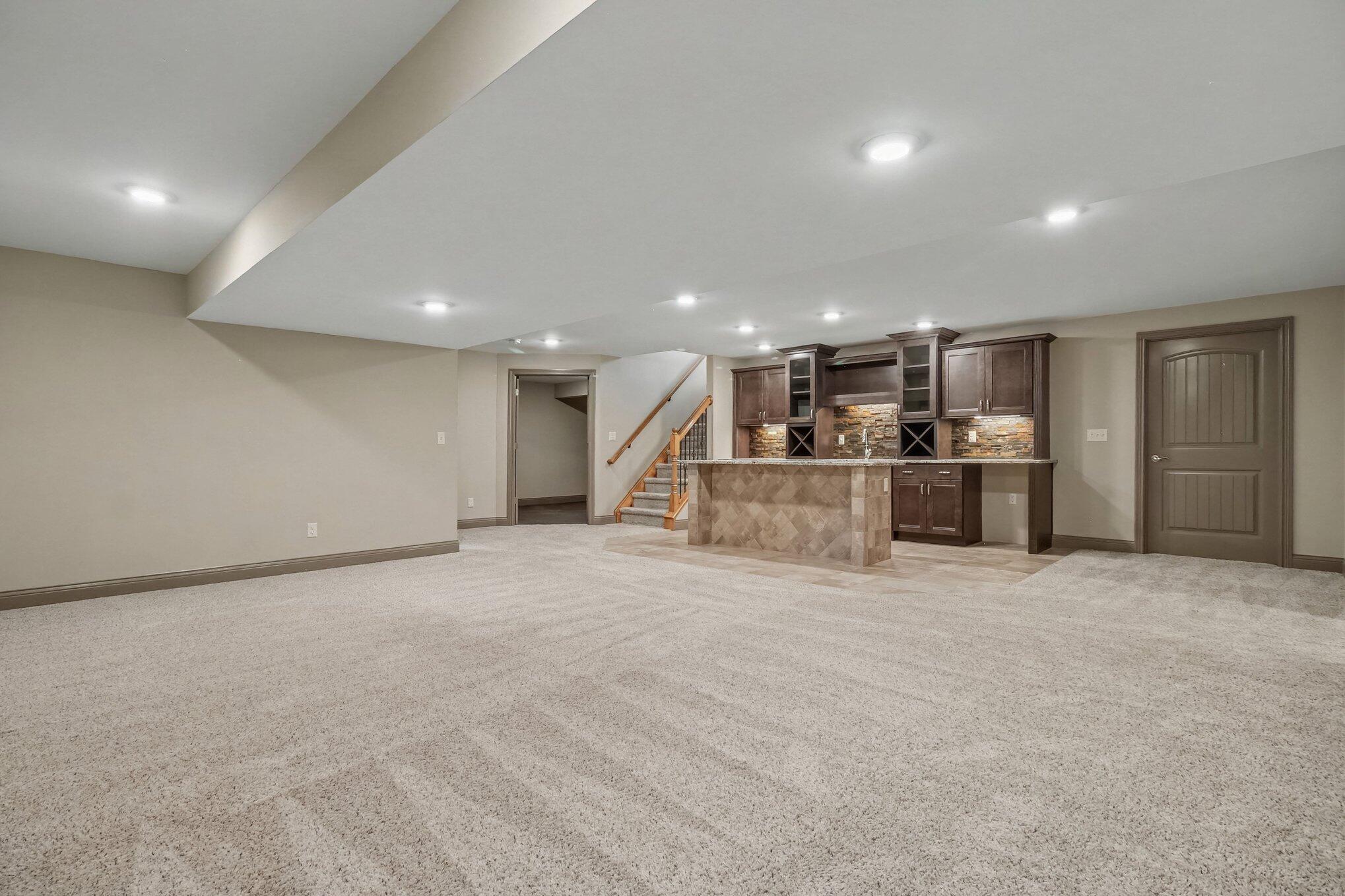 846 Man O War Boulevard