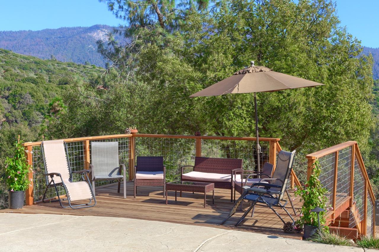 2513 Twin Peaks Road