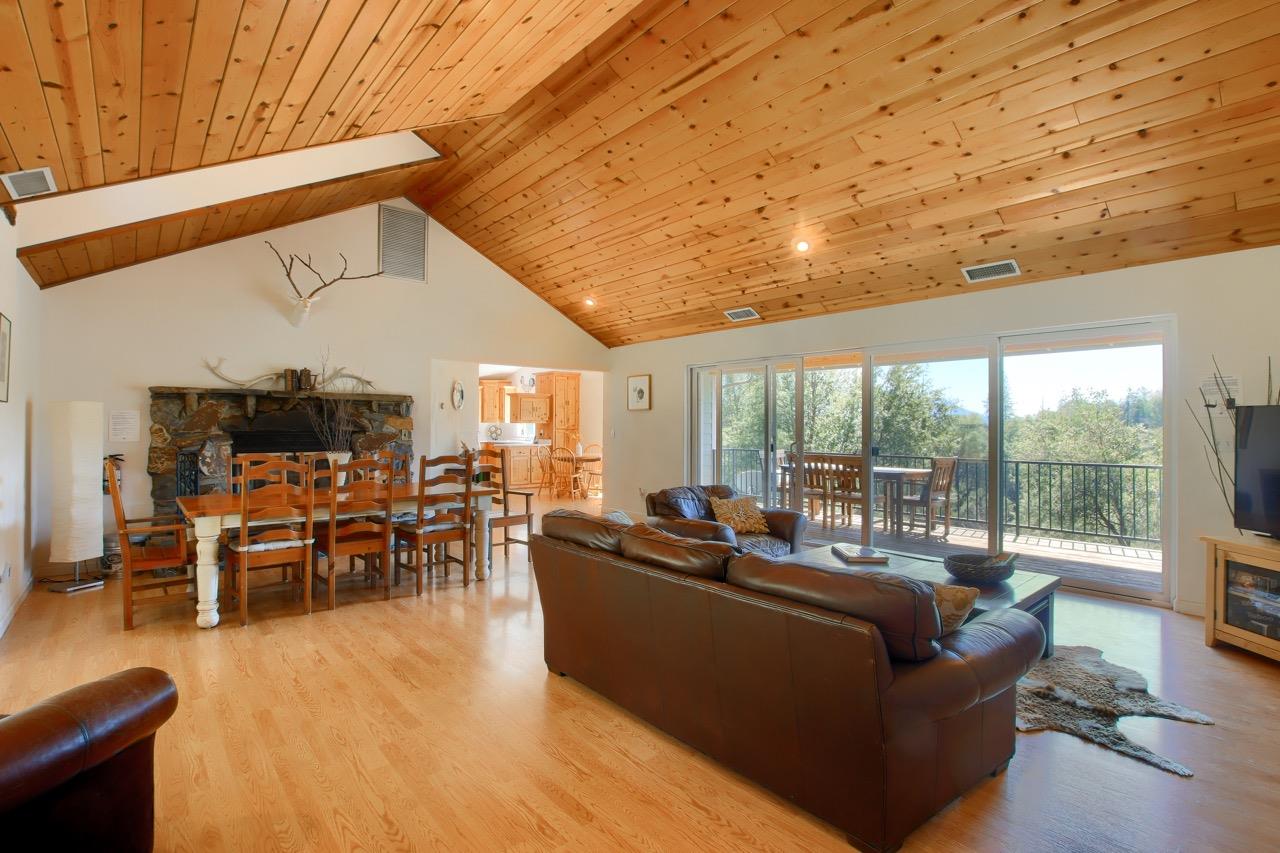 5587 Chowchilla Court