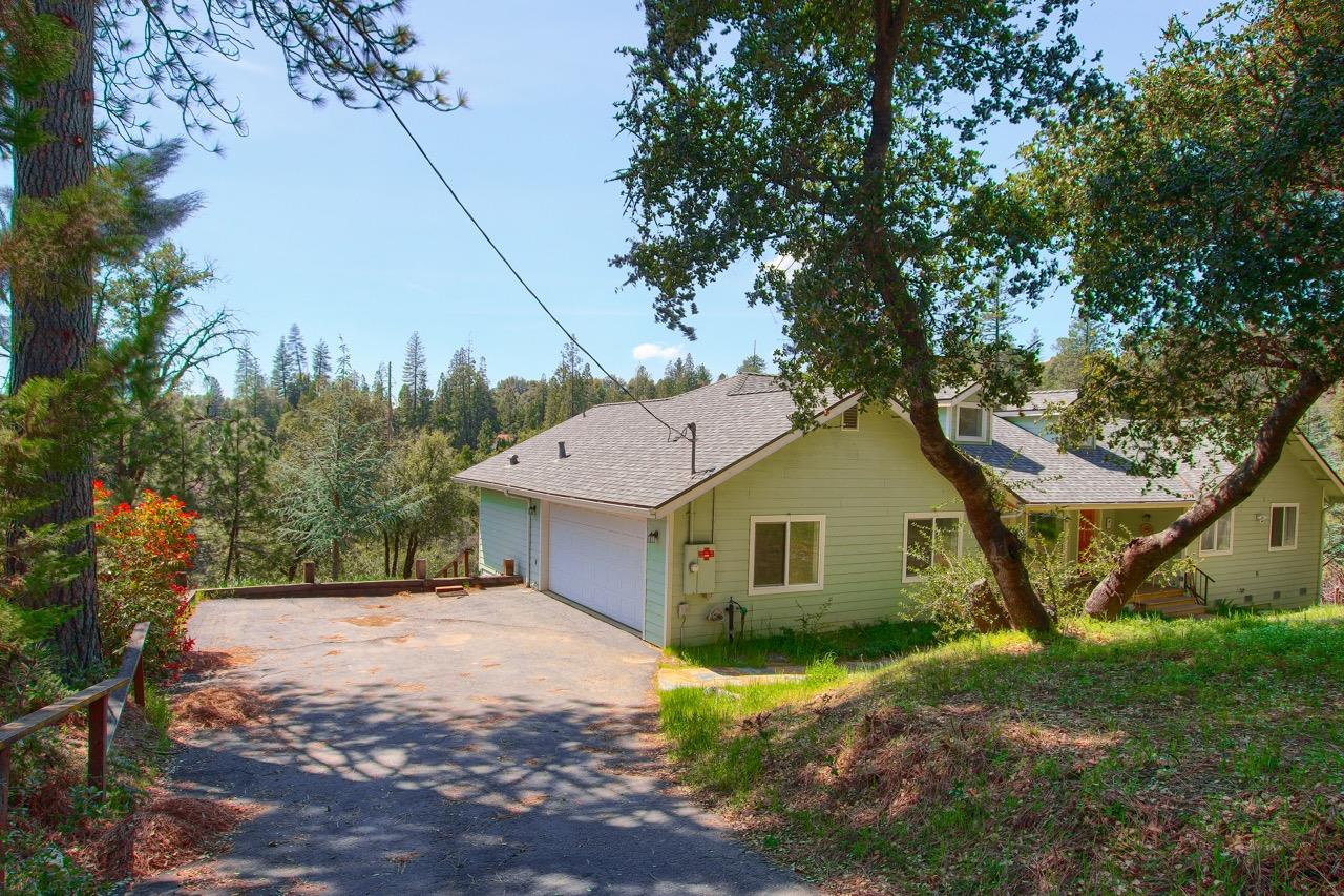 5587 Chowchilla Court