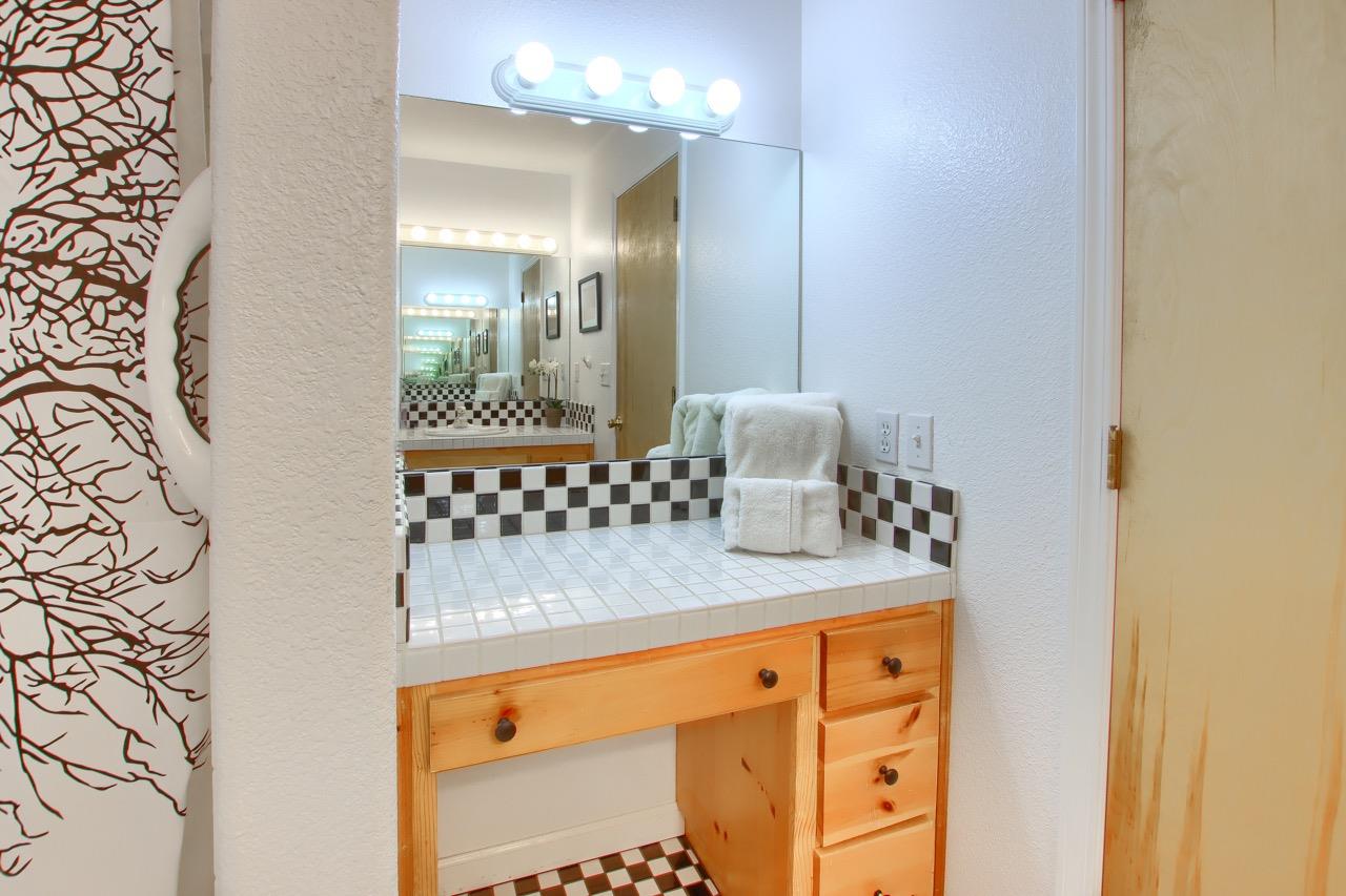 5587 Chowchilla Court