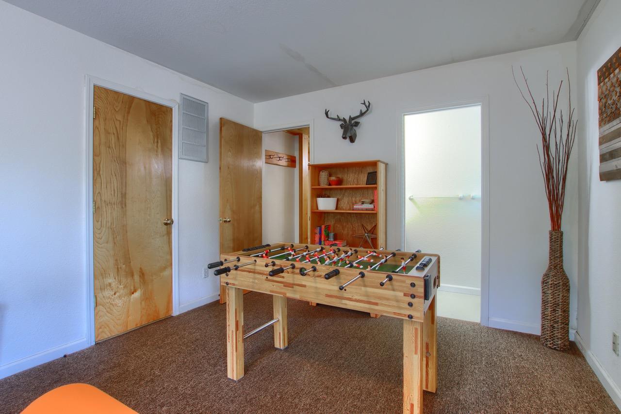 5587 Chowchilla Court