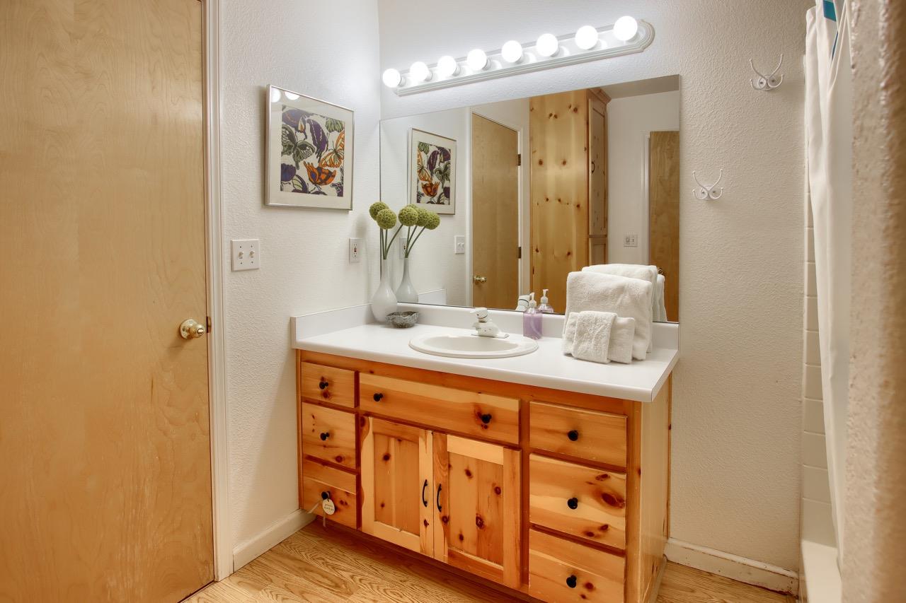 5587 Chowchilla Court