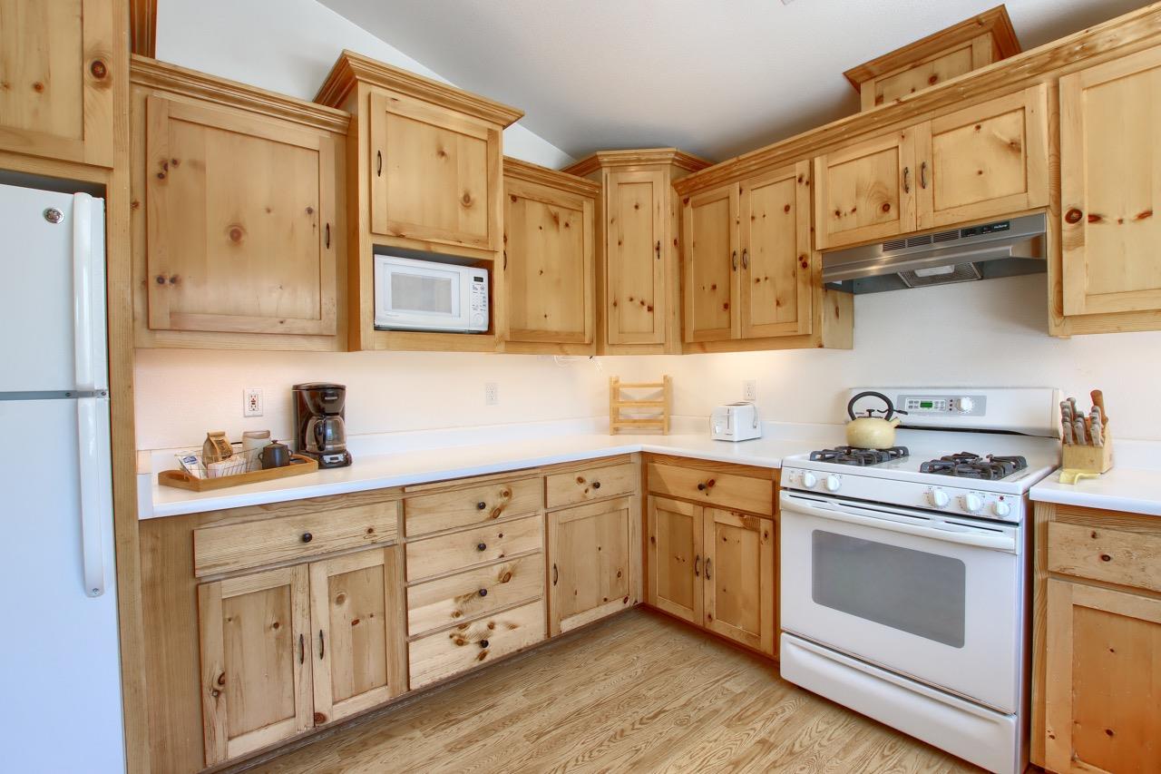 5587 Chowchilla Court