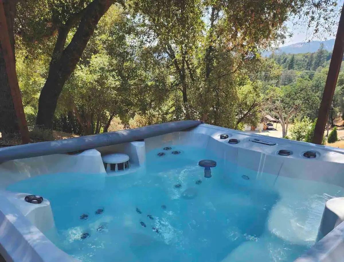 52171 Echo Valley View Court