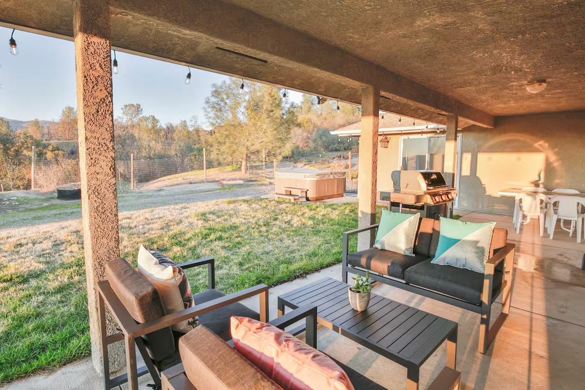 48029 Miami Highland Drive