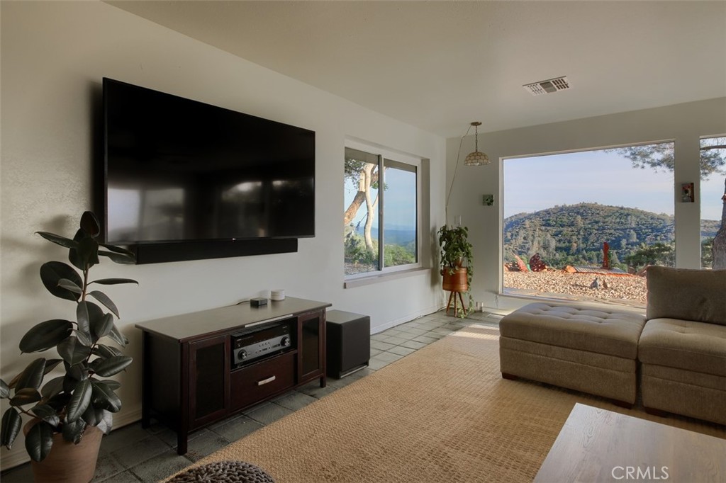 5588 Bear Trap Drive