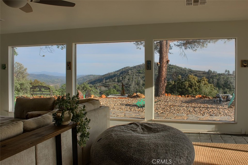 5588 Bear Trap Drive