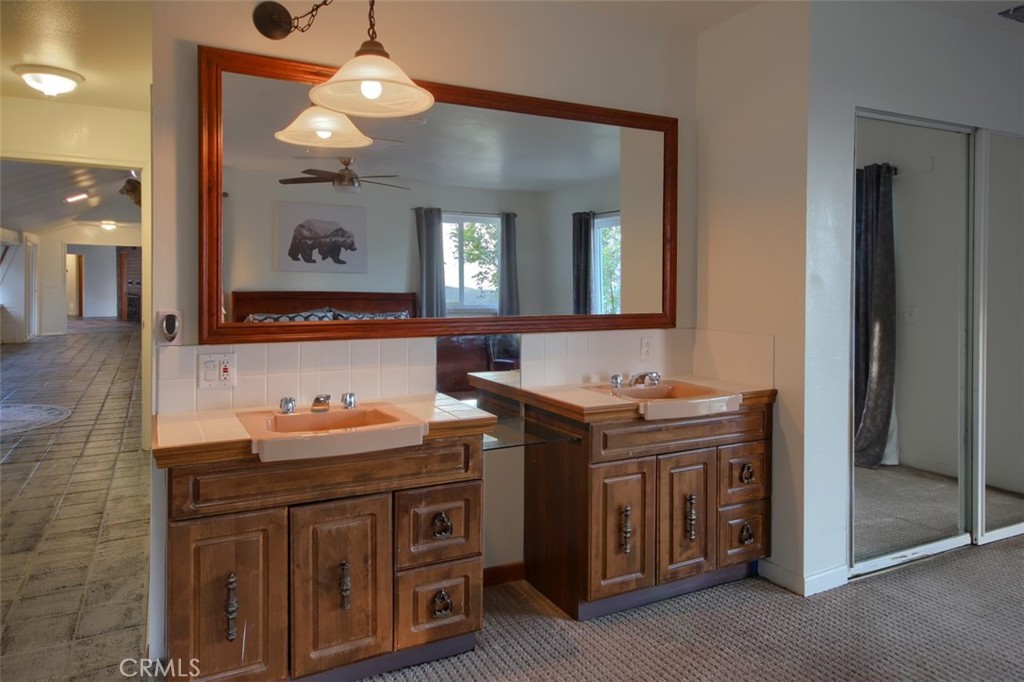 5588 Bear Trap Drive