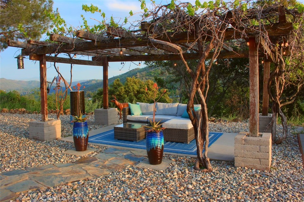 5588 Bear Trap Drive