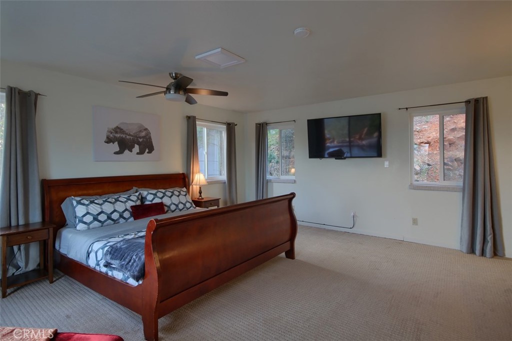 5588 Bear Trap Drive