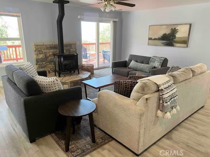 40202 Hillsborough Loop