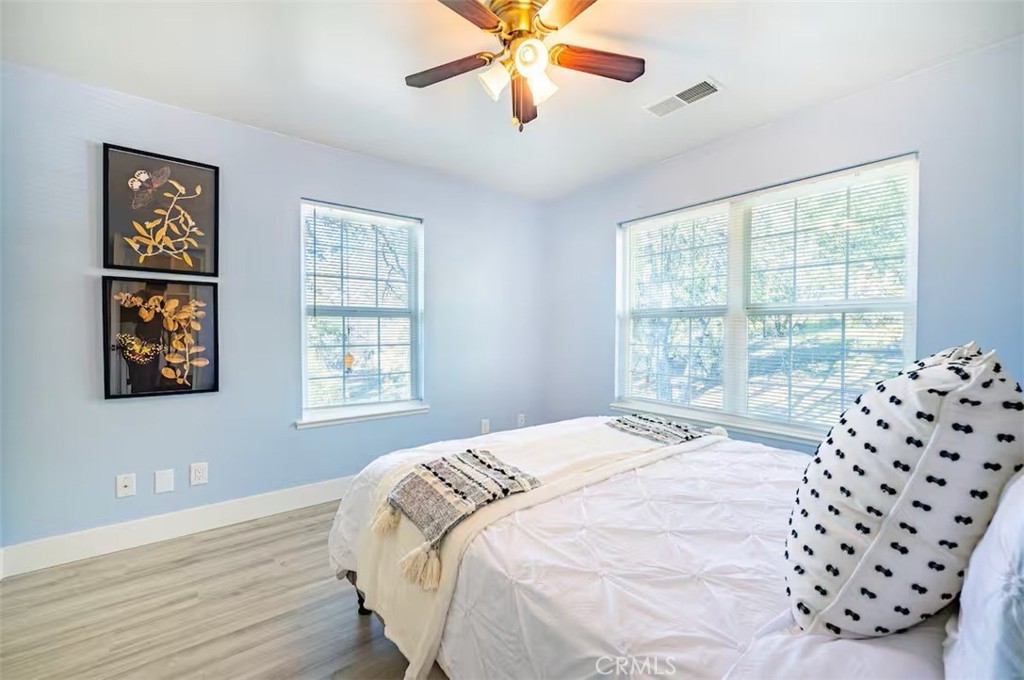 40202 Hillsborough Loop